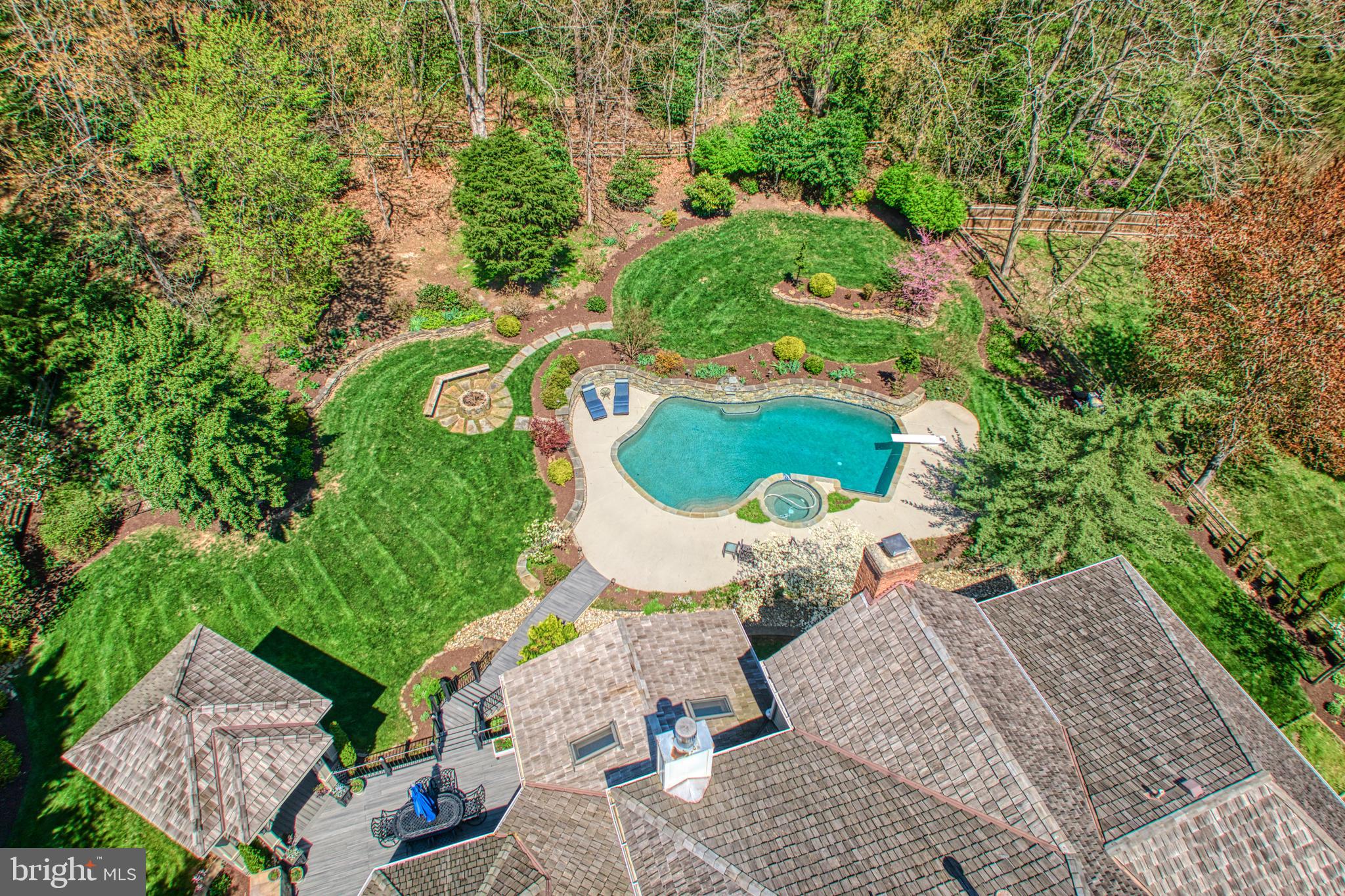 HUNTERS PLACE - Residential