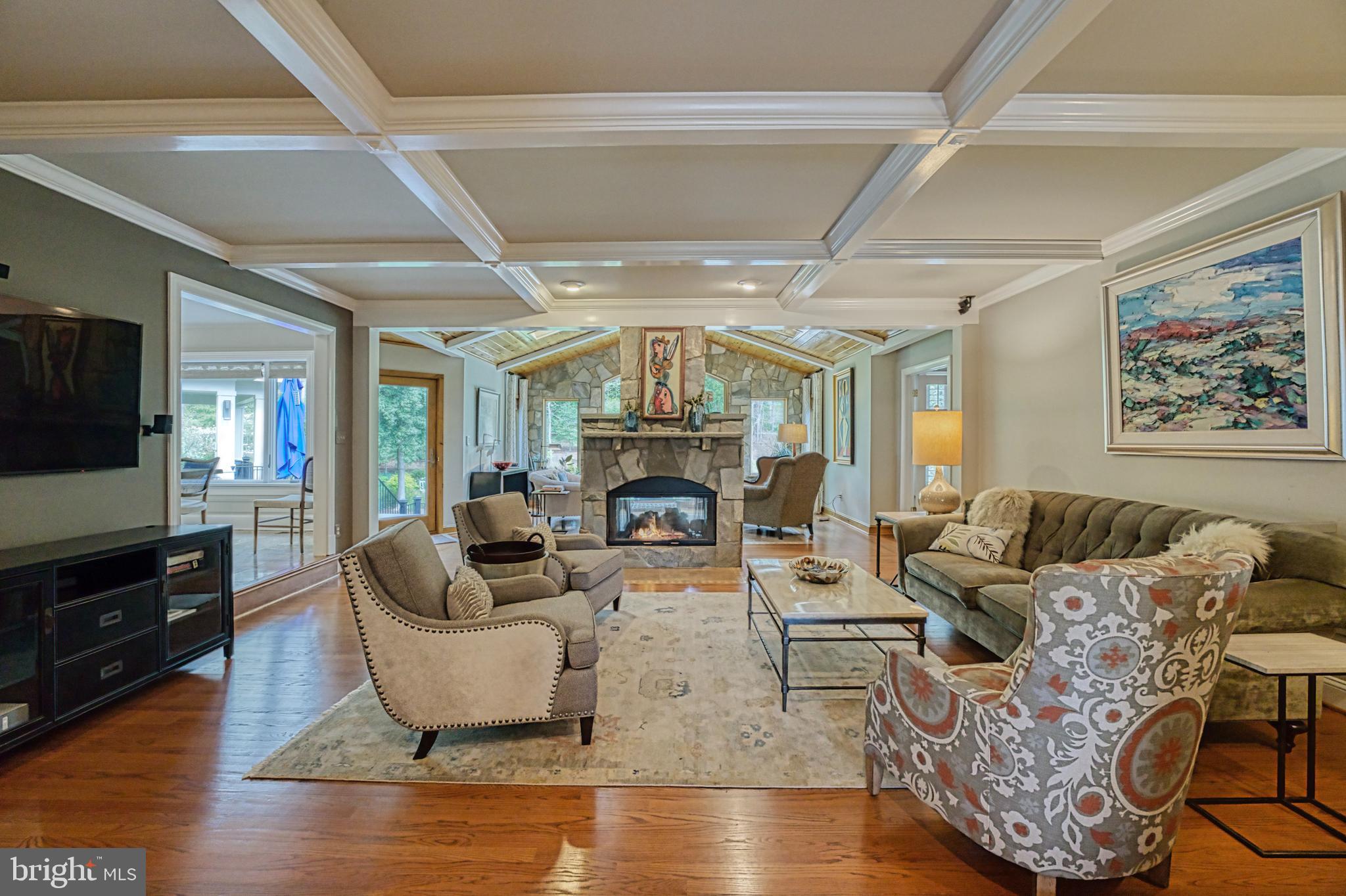 HUNTERS PLACE - Residential