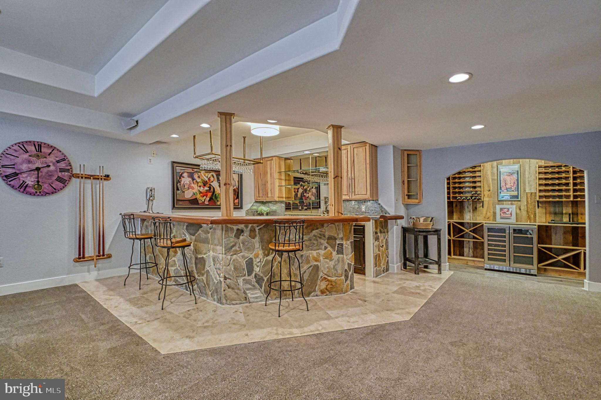 HUNTERS PLACE - Residential