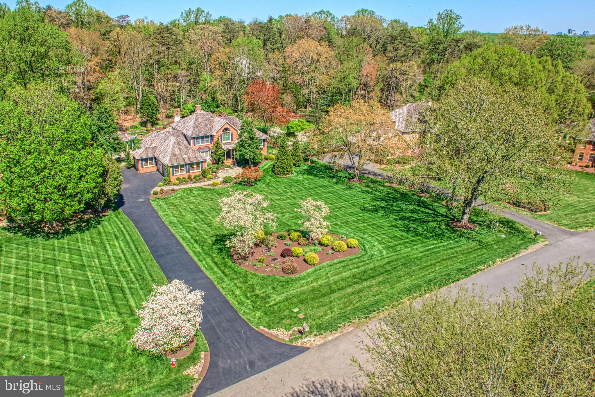 HUNTERS PLACE - Residential