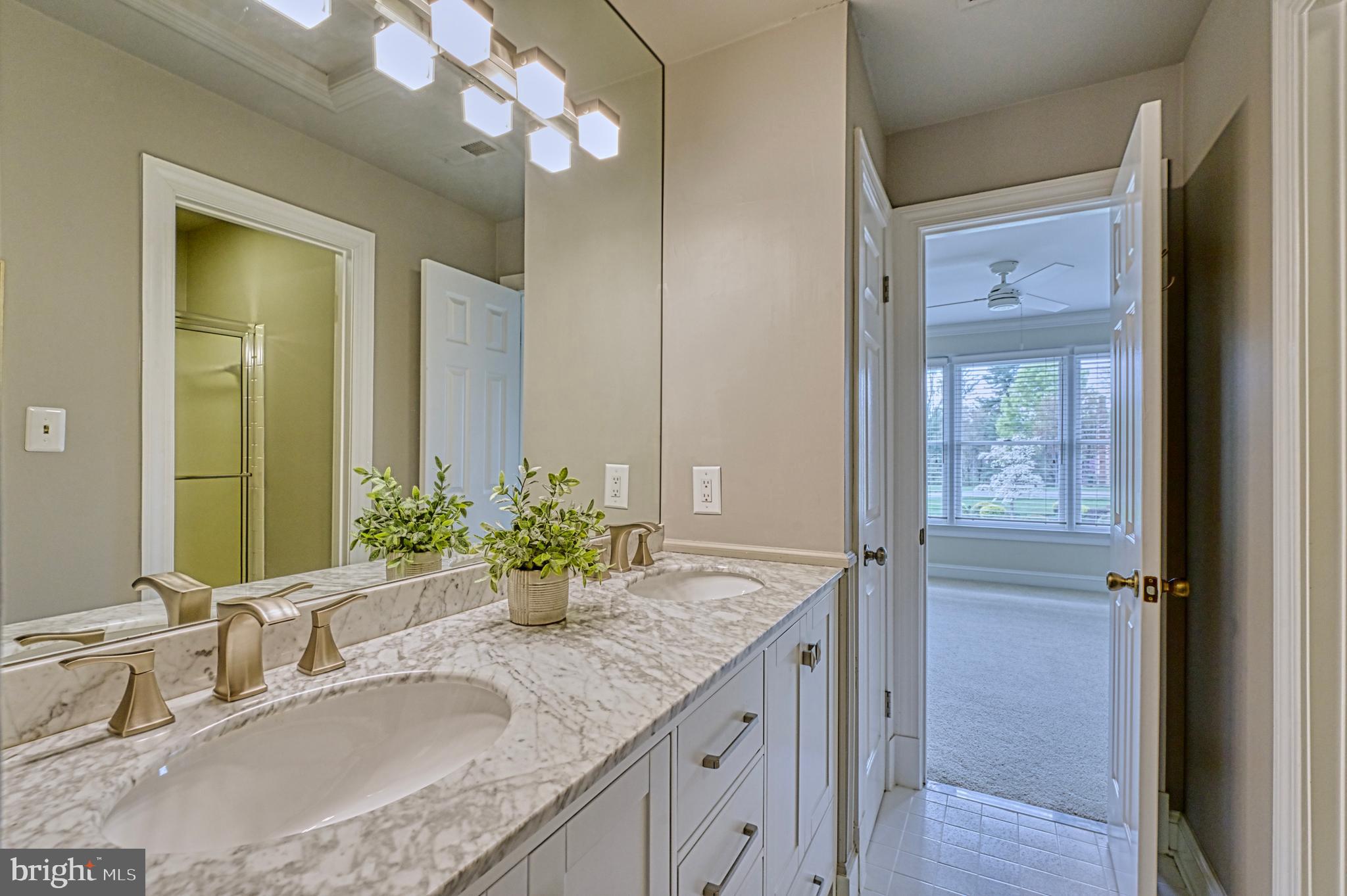 HUNTERS PLACE - Residential