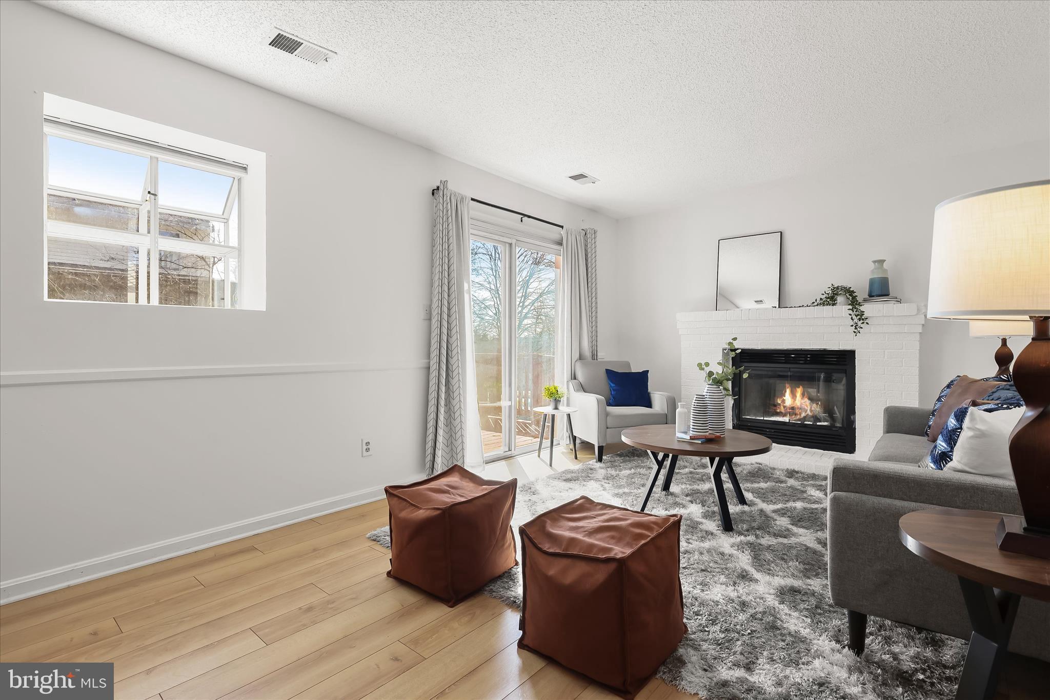 HUNT RIDGE - Residential