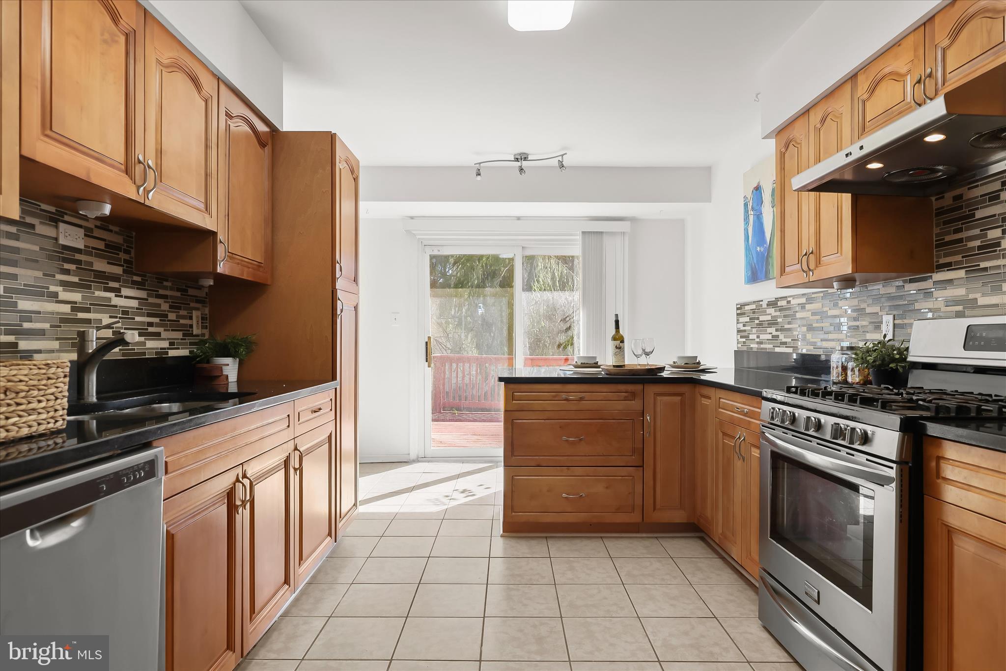 HUNT RIDGE - Residential