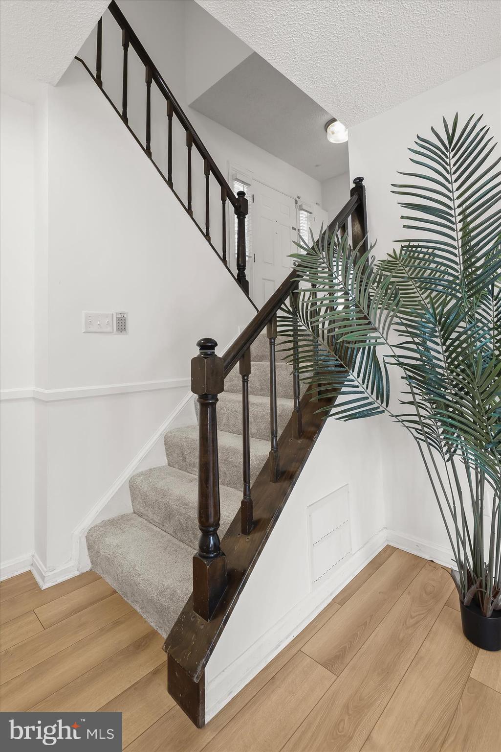 HUNT RIDGE - Residential