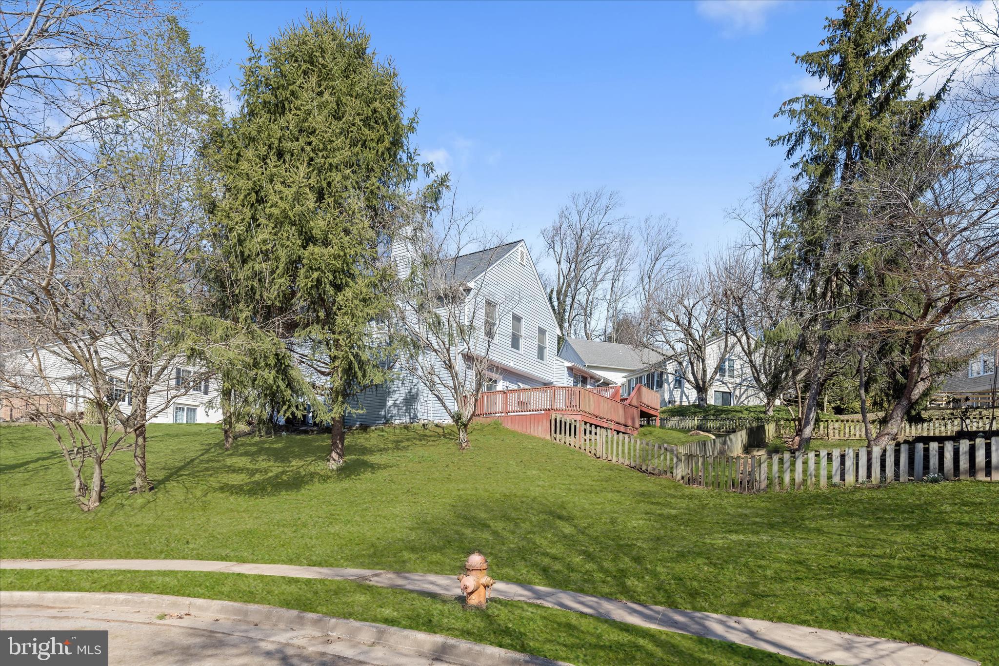 HUNT RIDGE - Residential