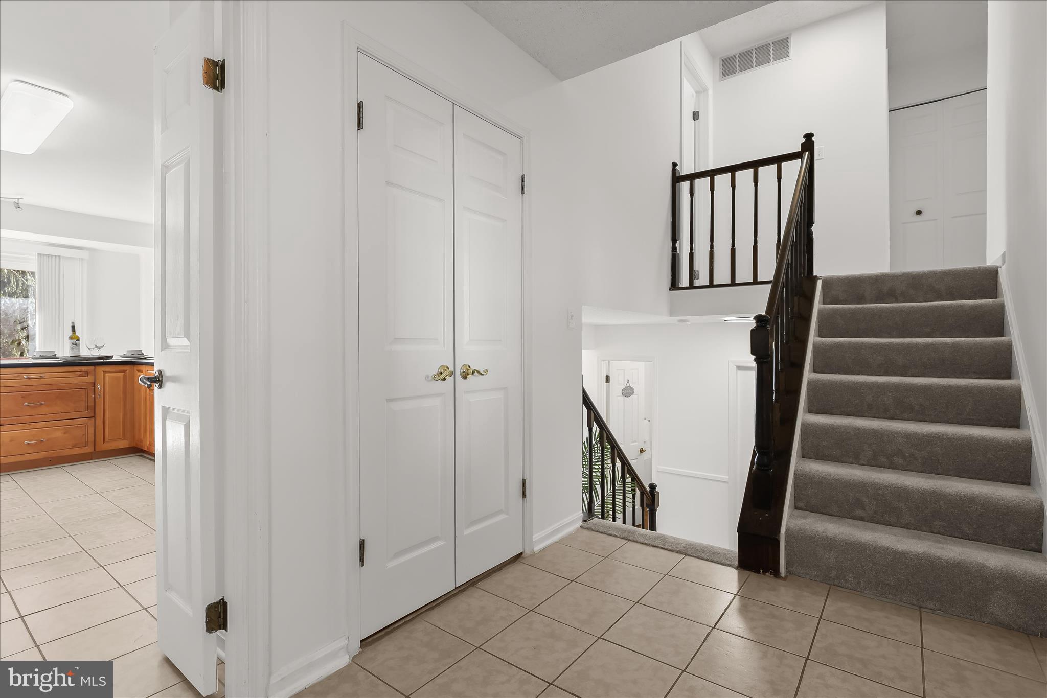 HUNT RIDGE - Residential