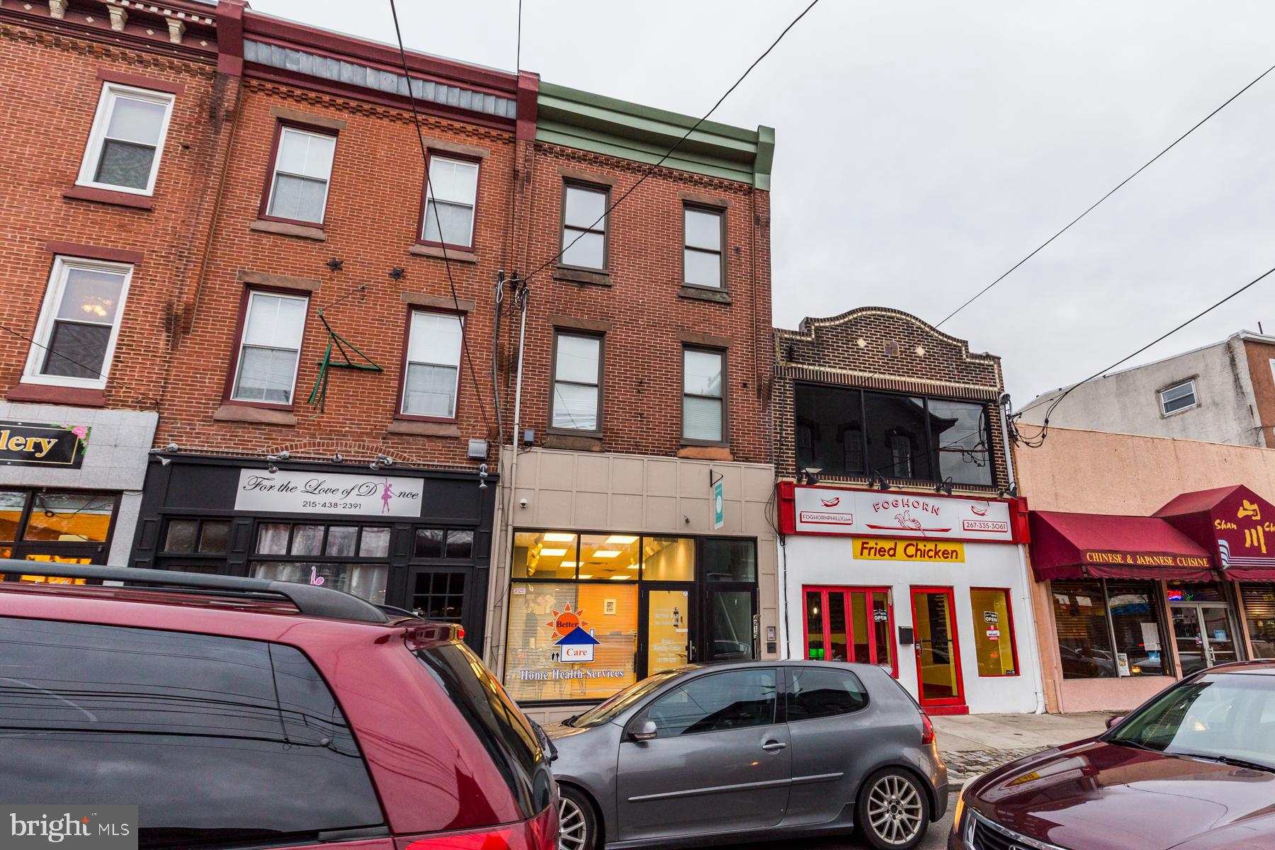 EAST FALLS - Residential Lease