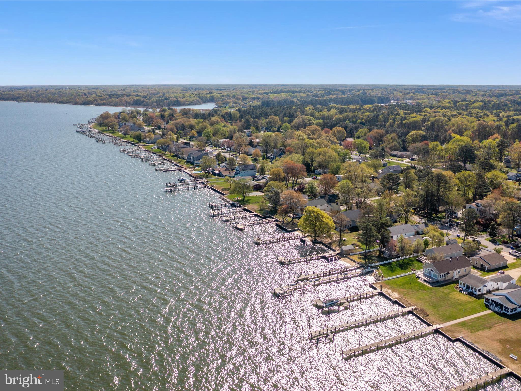 CHESTER RIVER BEACH - Residential
