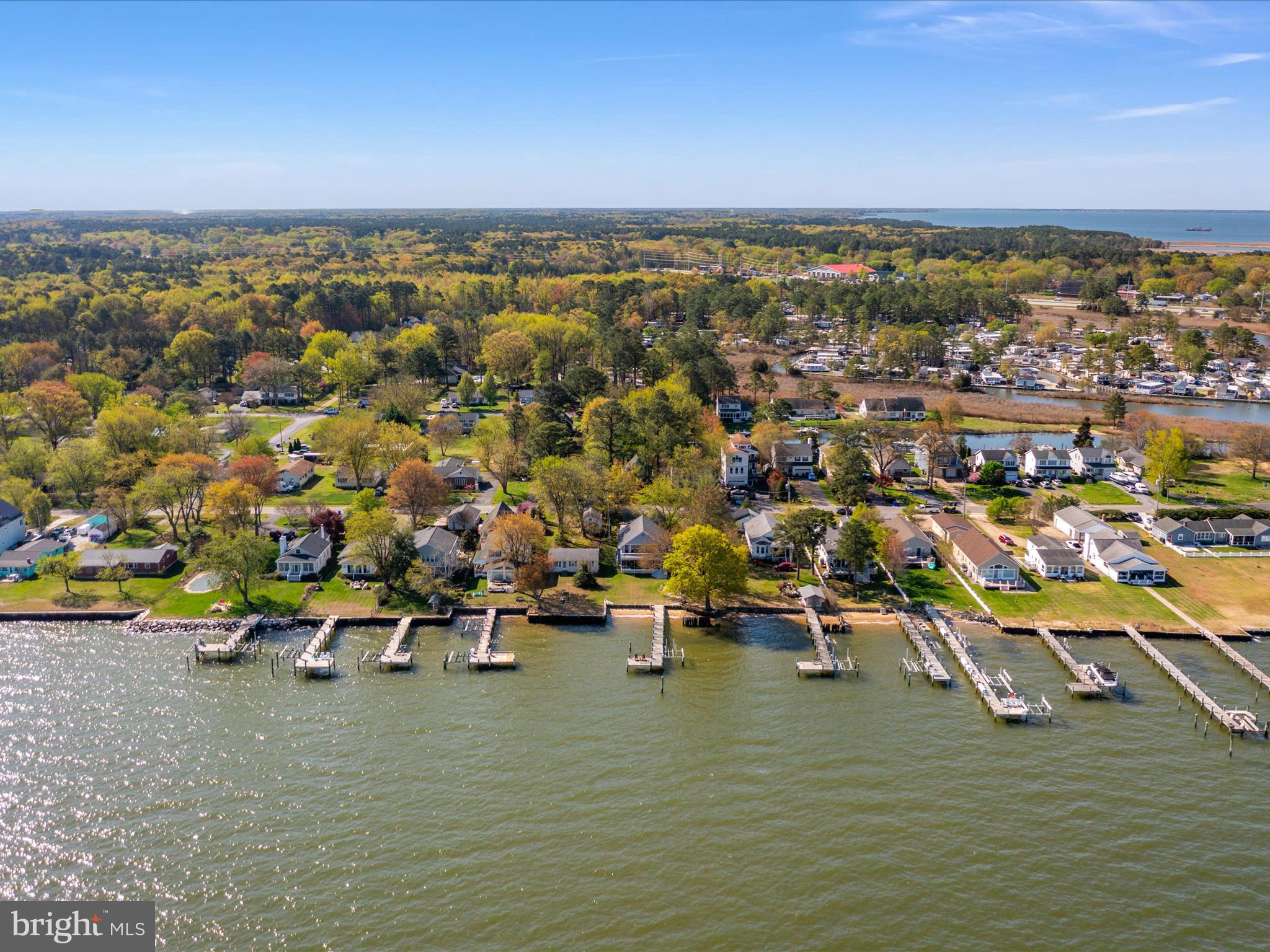 1016 CHESTER RIVER DRIVE