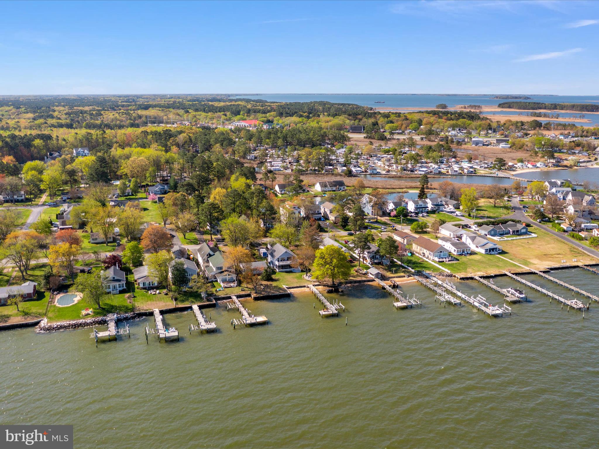 1016 CHESTER RIVER DRIVE