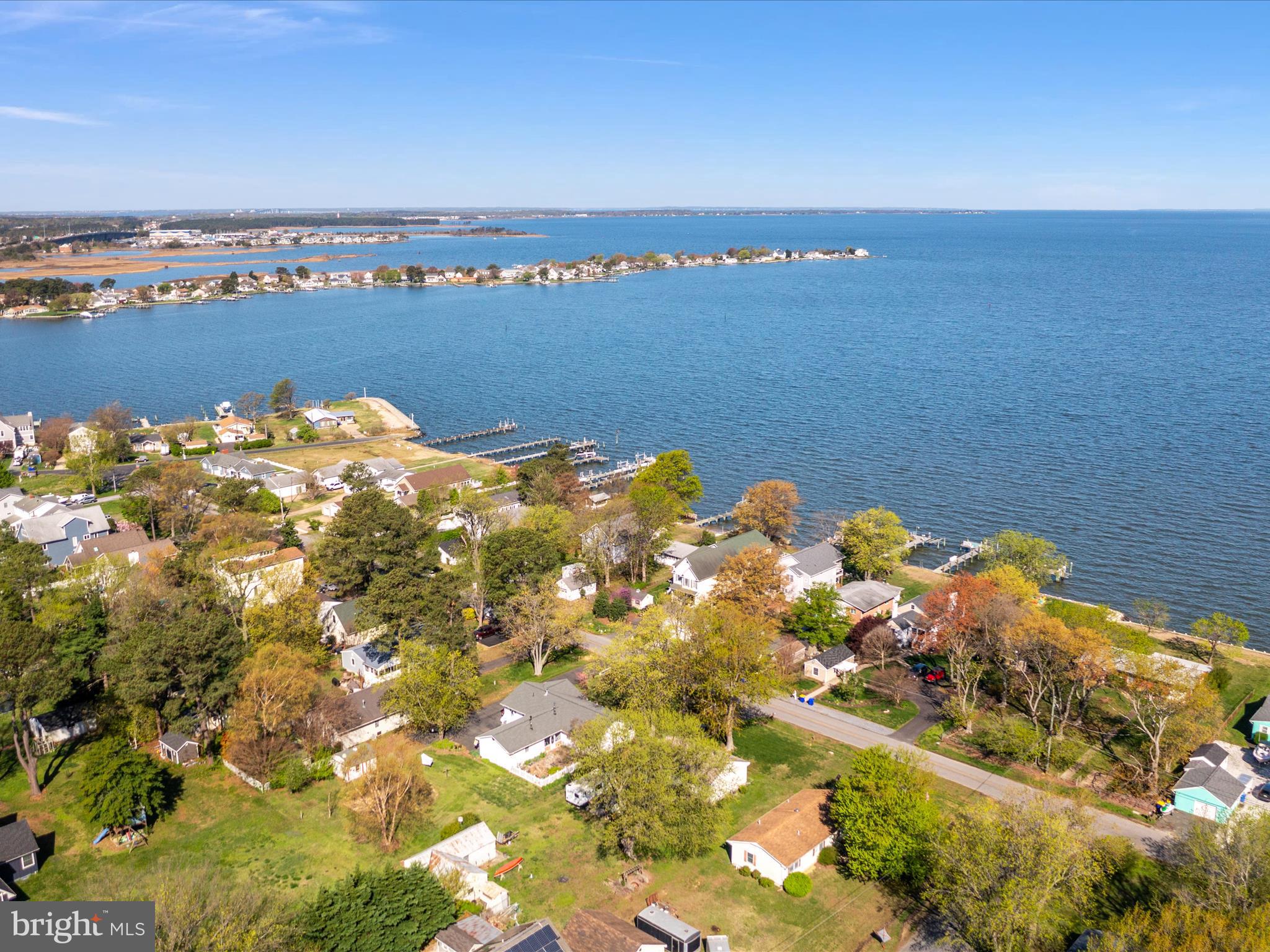 CHESTER RIVER BEACH - Residential