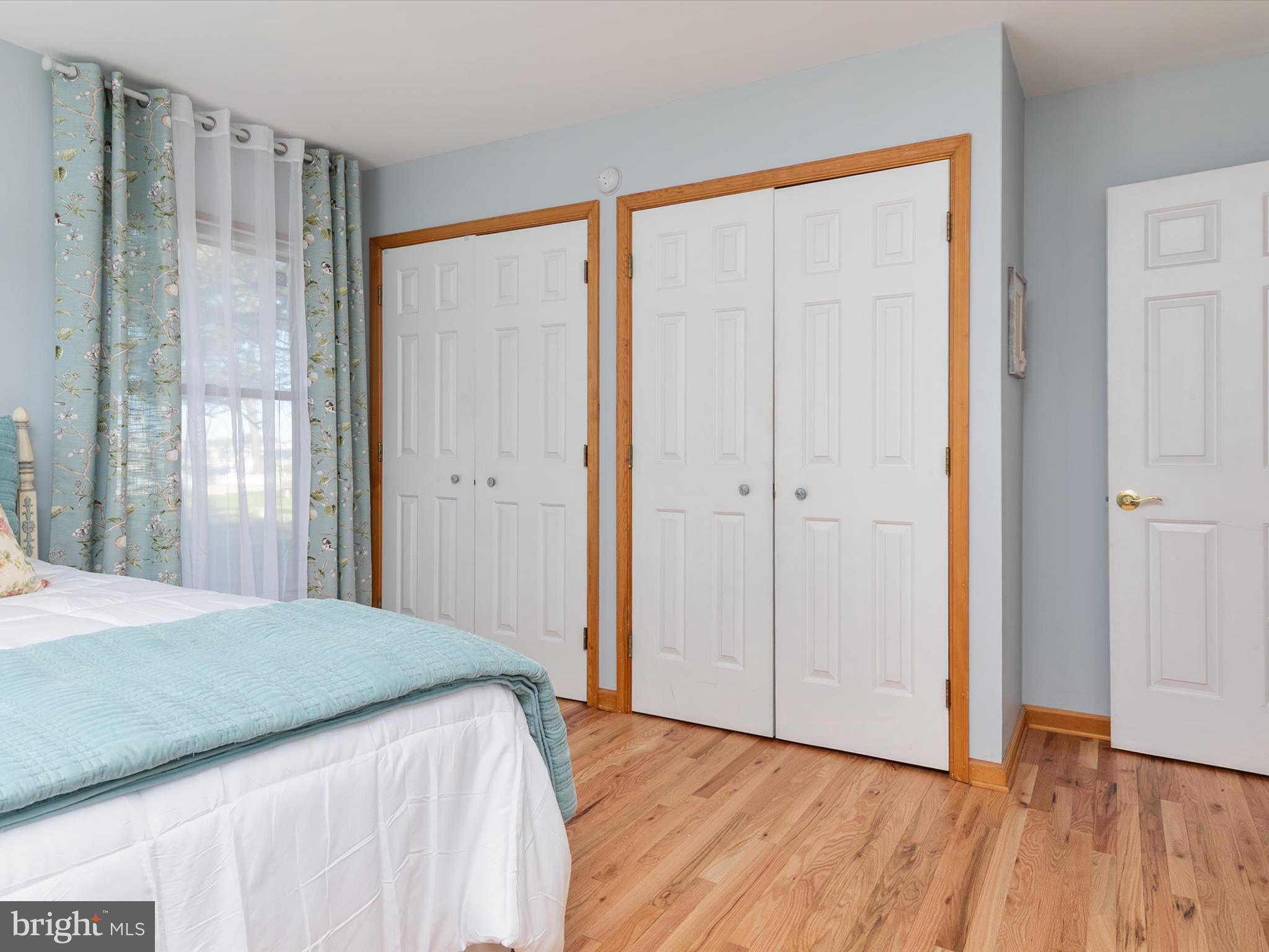 CHESTER RIVER BEACH - Residential