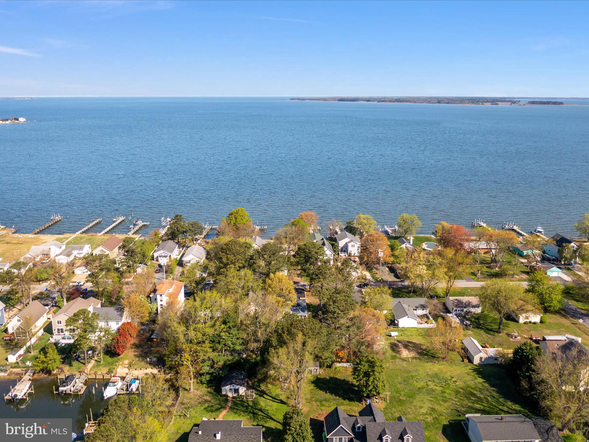 CHESTER RIVER BEACH - Residential