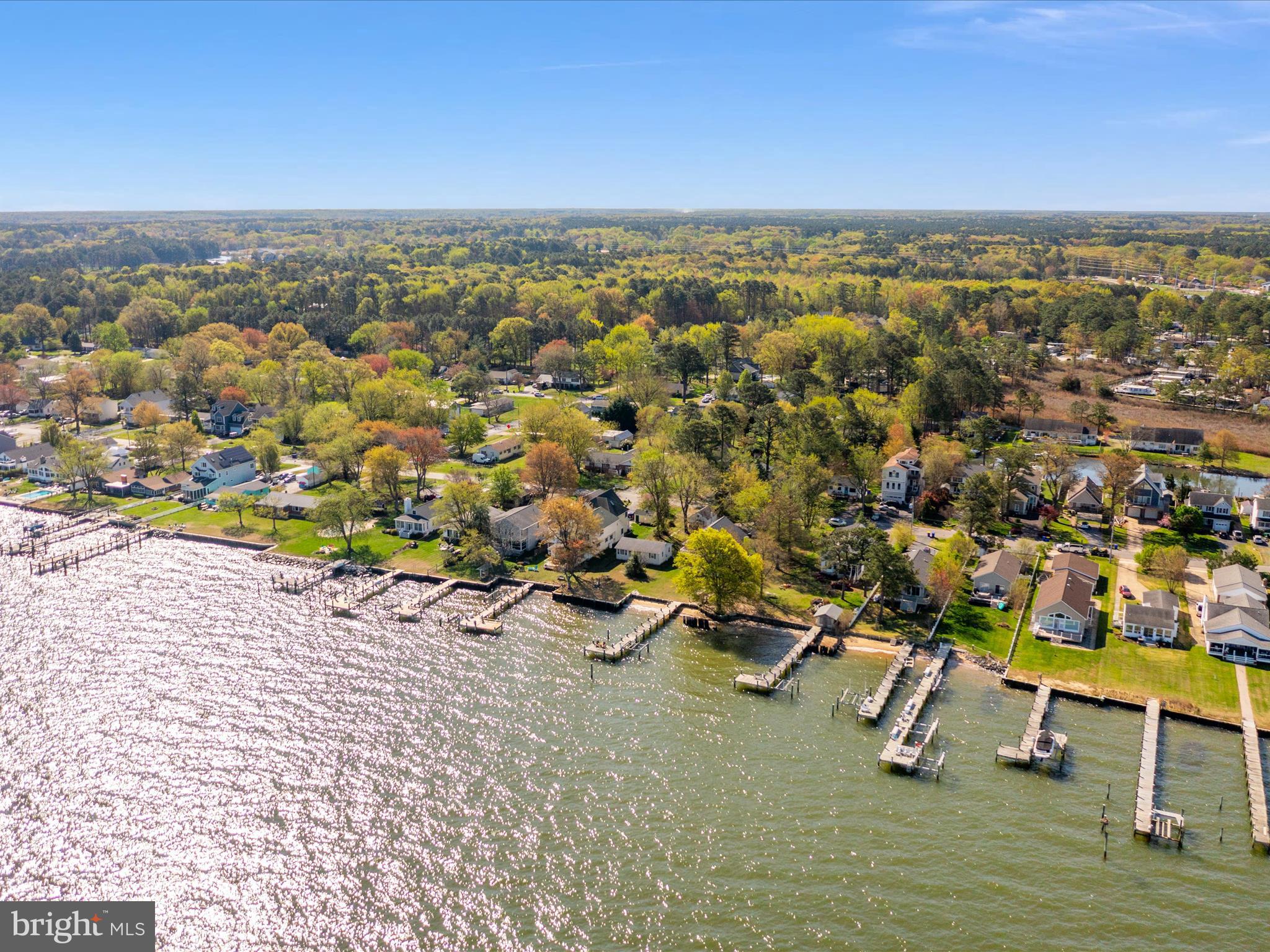 1016 CHESTER RIVER DRIVE