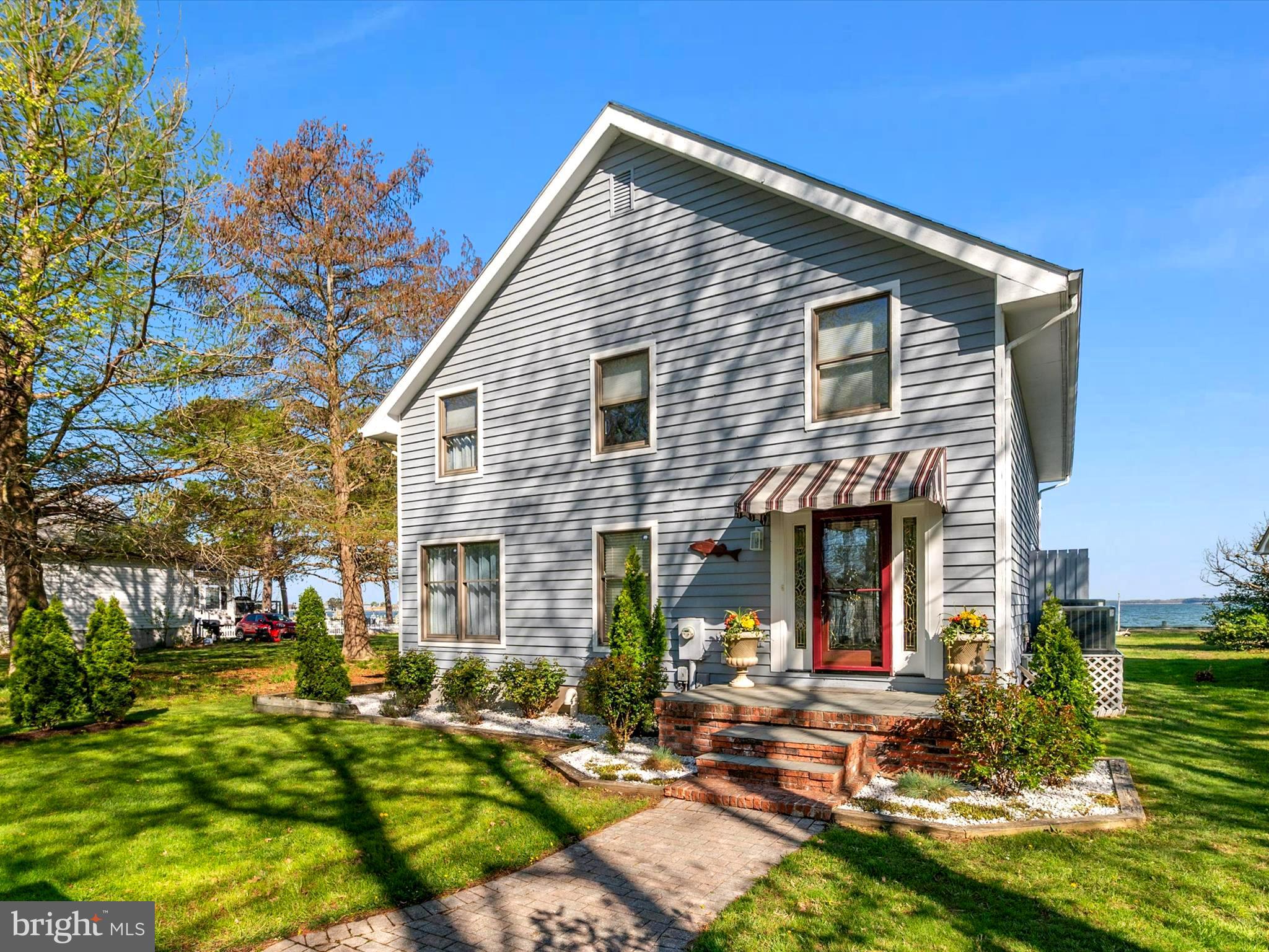 CHESTER RIVER BEACH - Residential