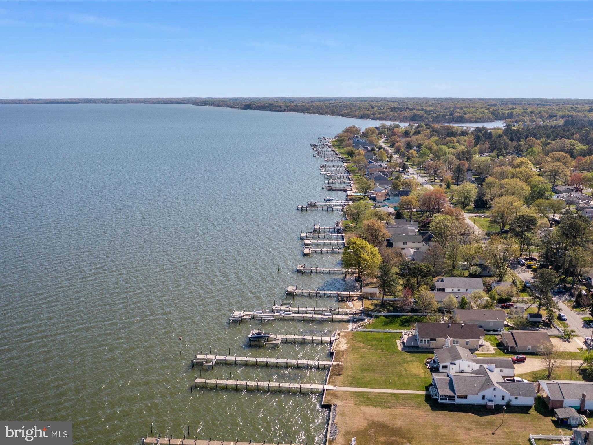 CHESTER RIVER BEACH - Residential