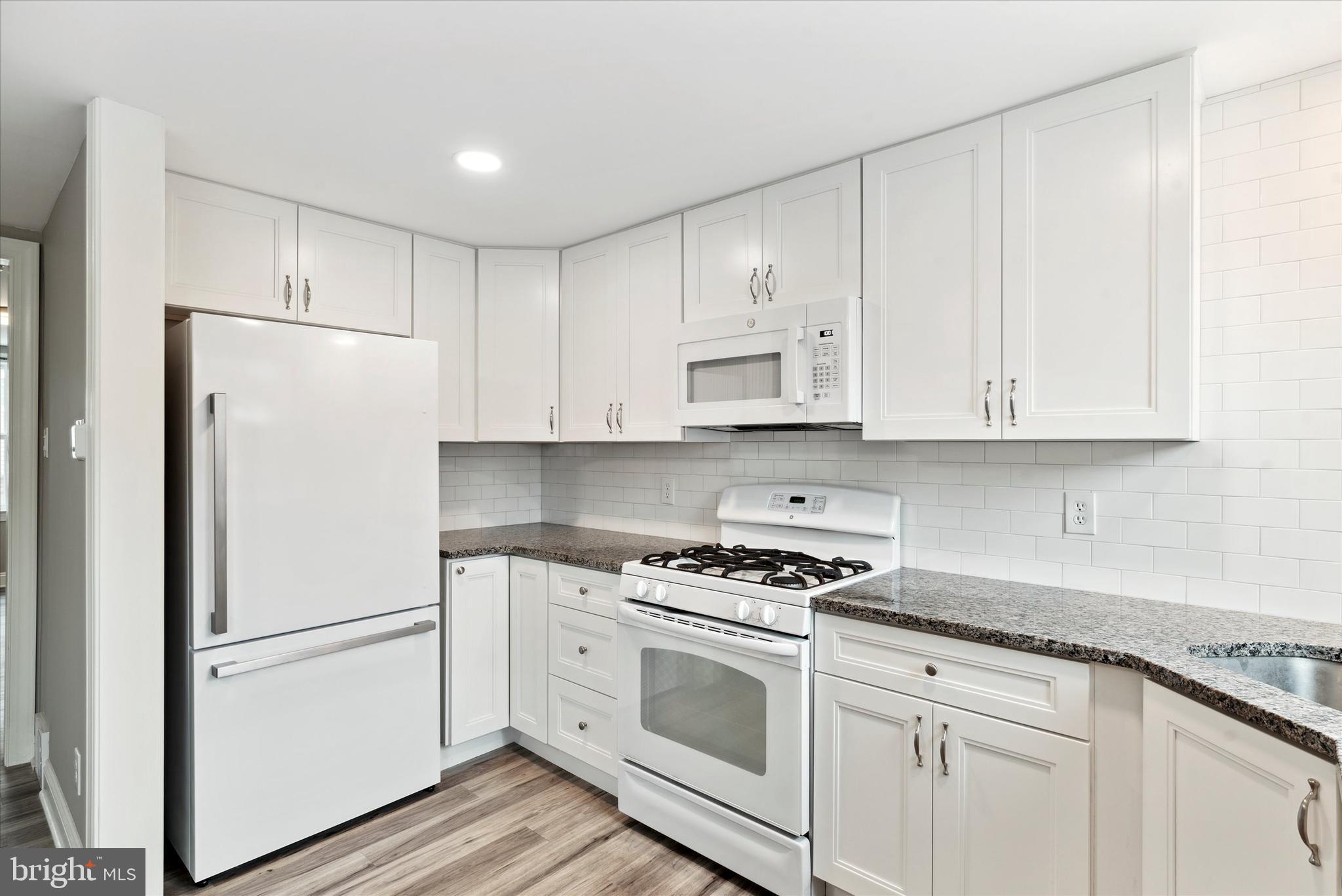 AMBLER - Residential Lease