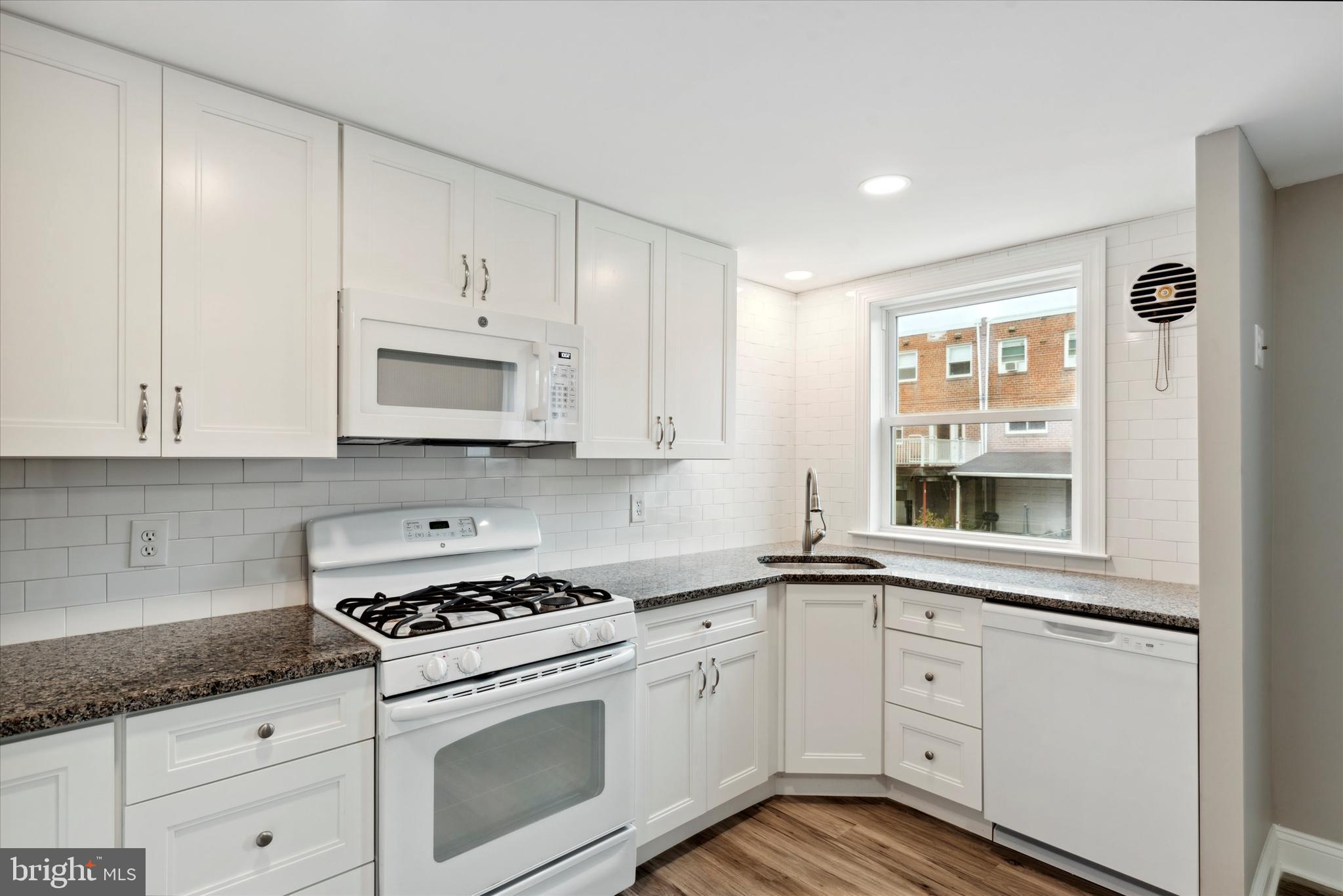 AMBLER - Residential Lease