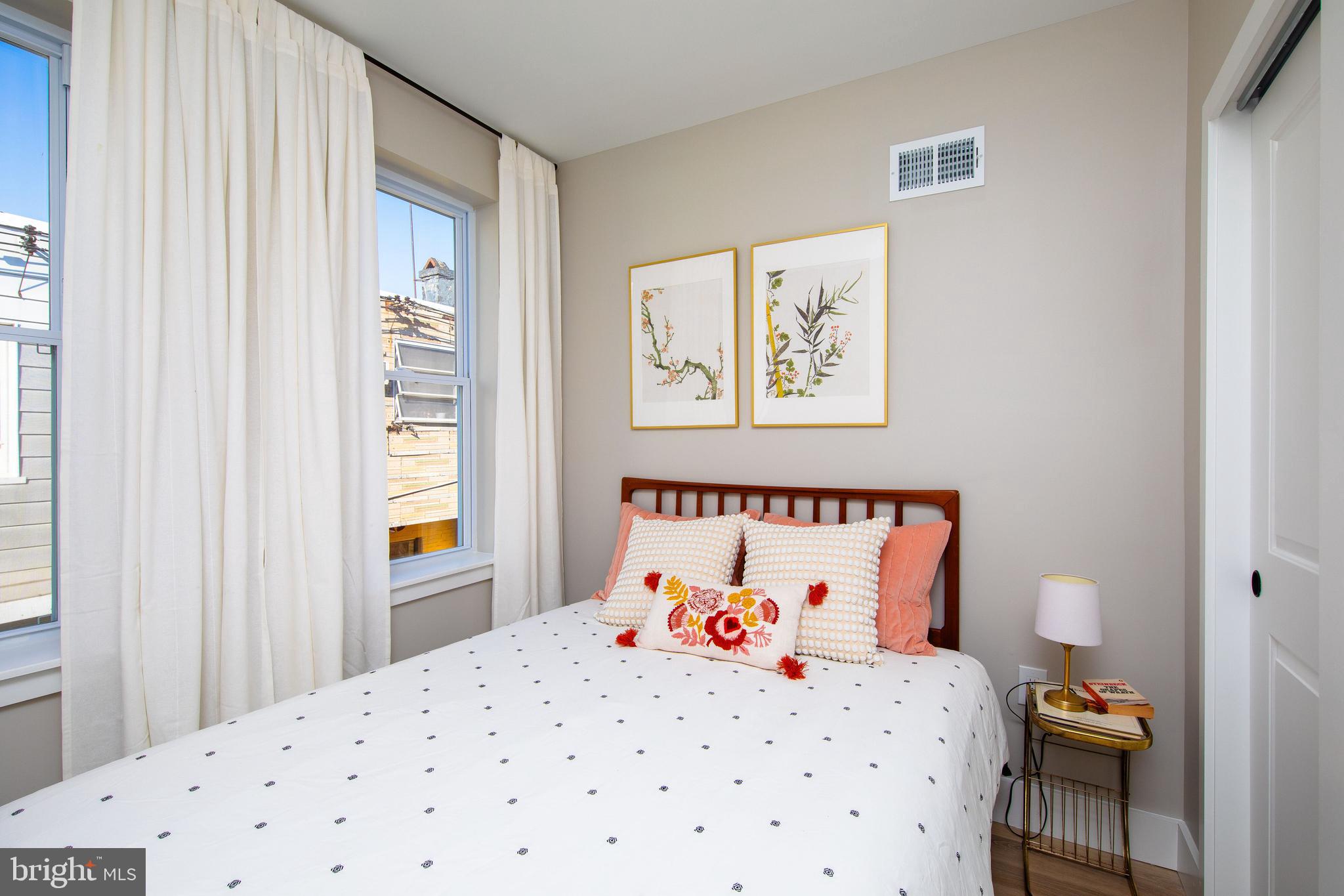 WEST PASSYUNK - Residential