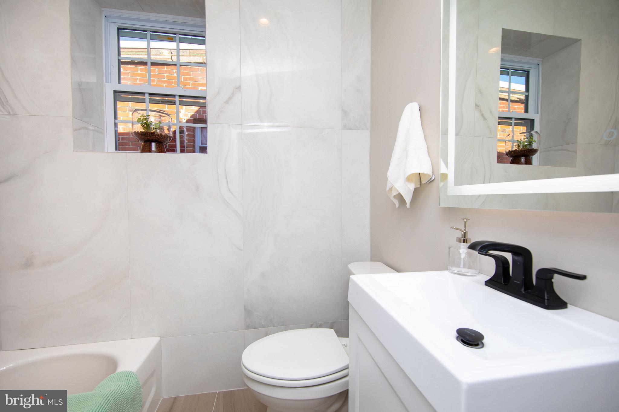 WEST PASSYUNK - Residential