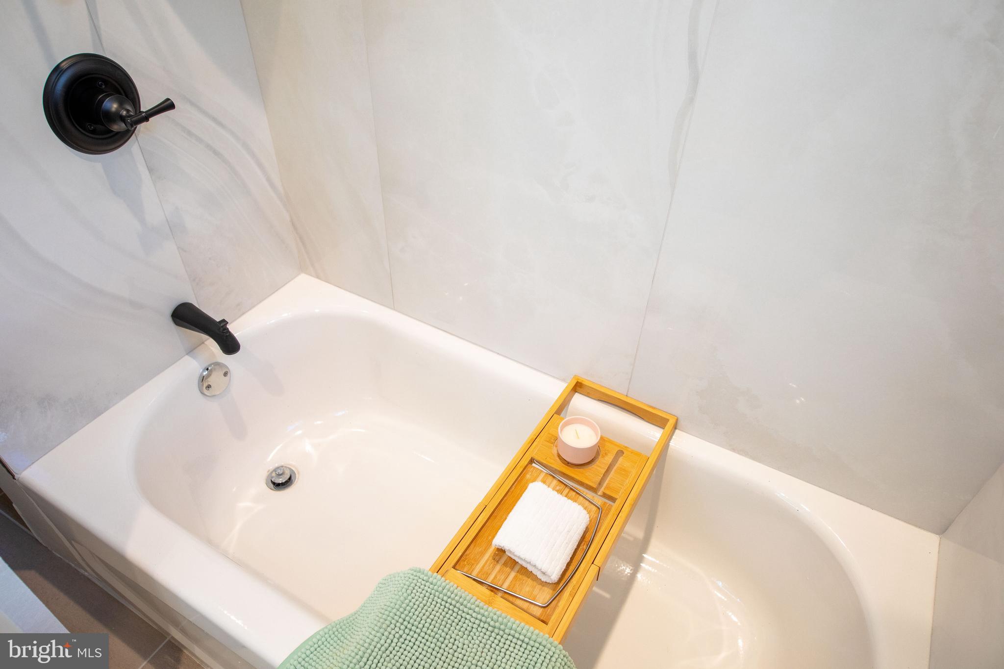 WEST PASSYUNK - Residential