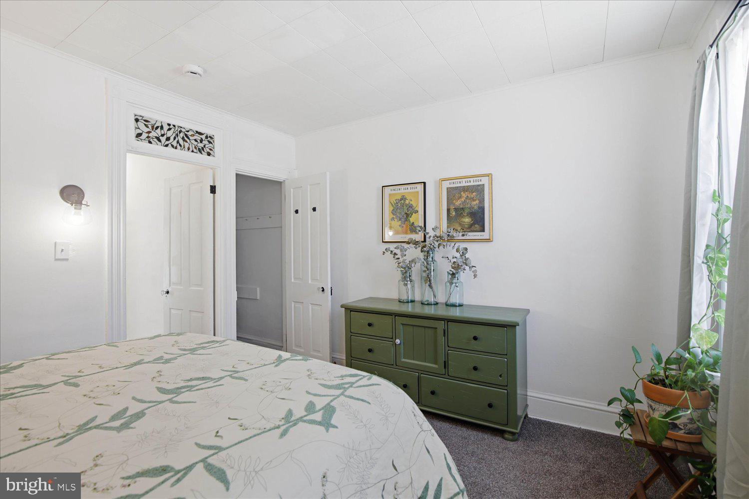 CABBAGE HILL - Residential