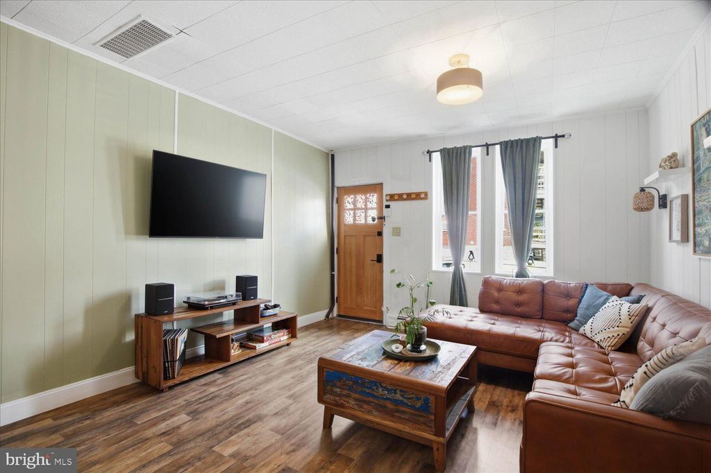 Photo of 134 Laurel Street, LANCASTER, PA 17603 (MLS # PALA2086528)