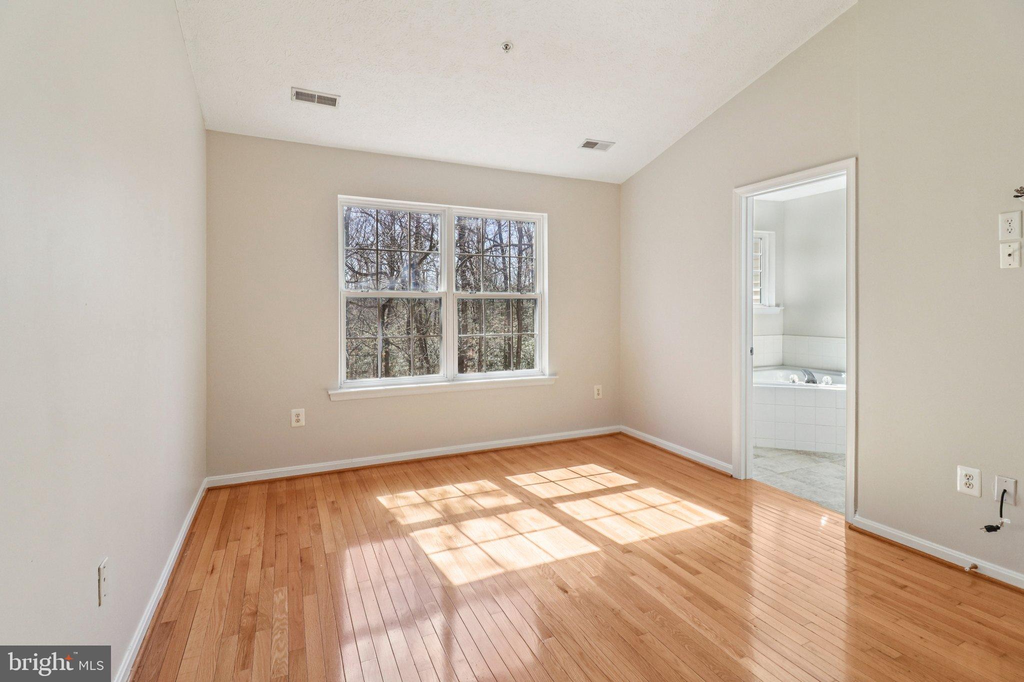 LYNNBROOK SUB - Residential