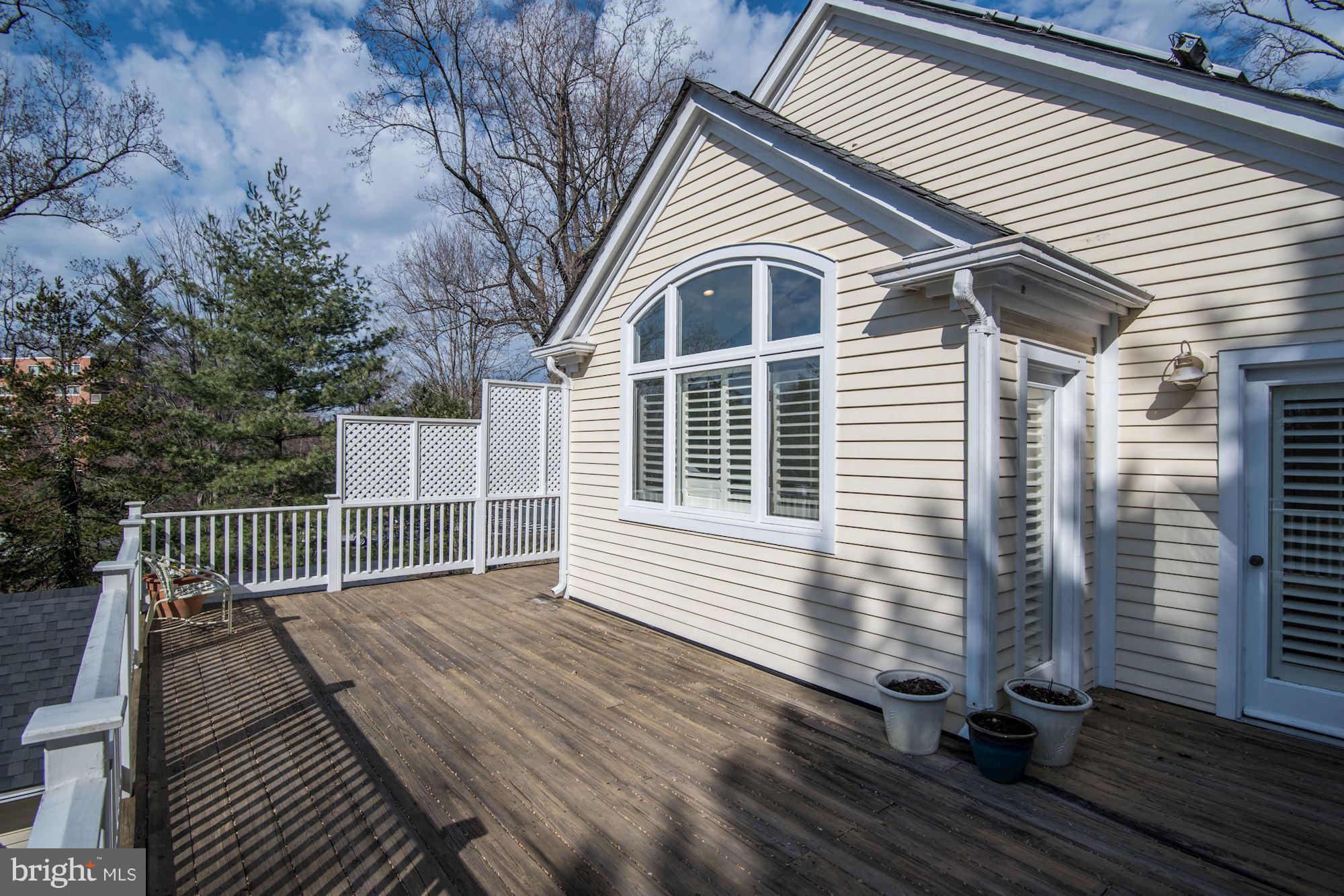 SOMERSET HEIGHTS - Residential