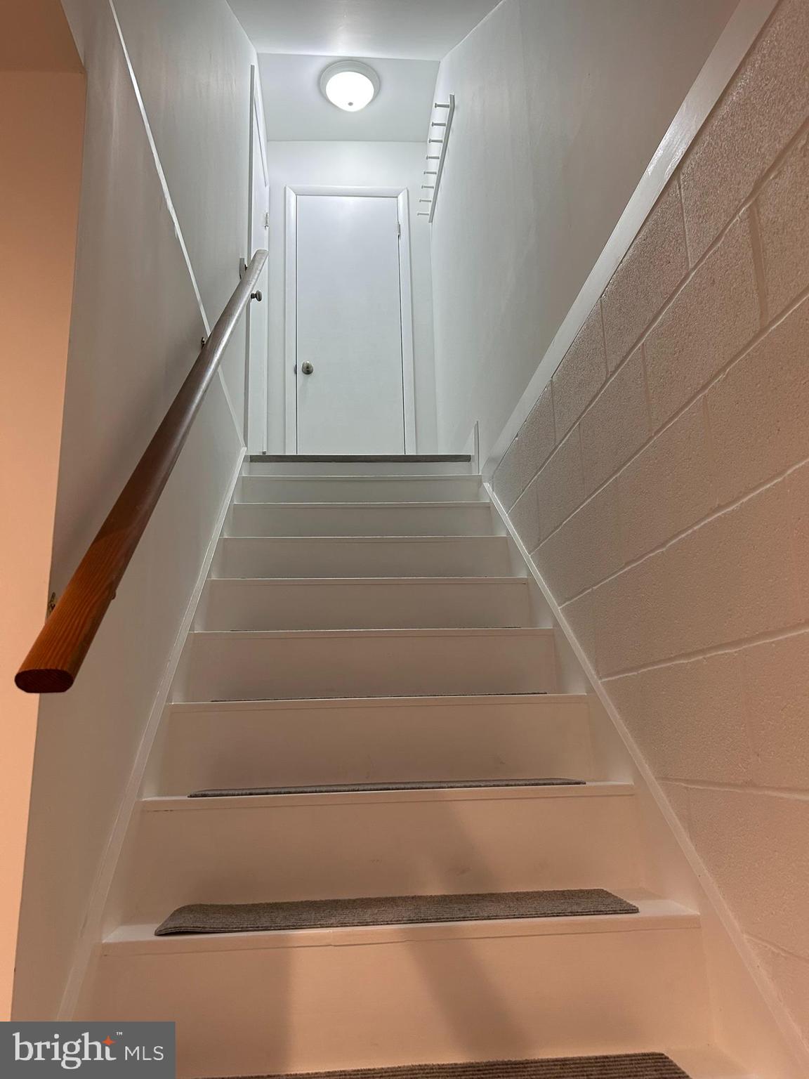 STONEY RIDGE - Residential Lease