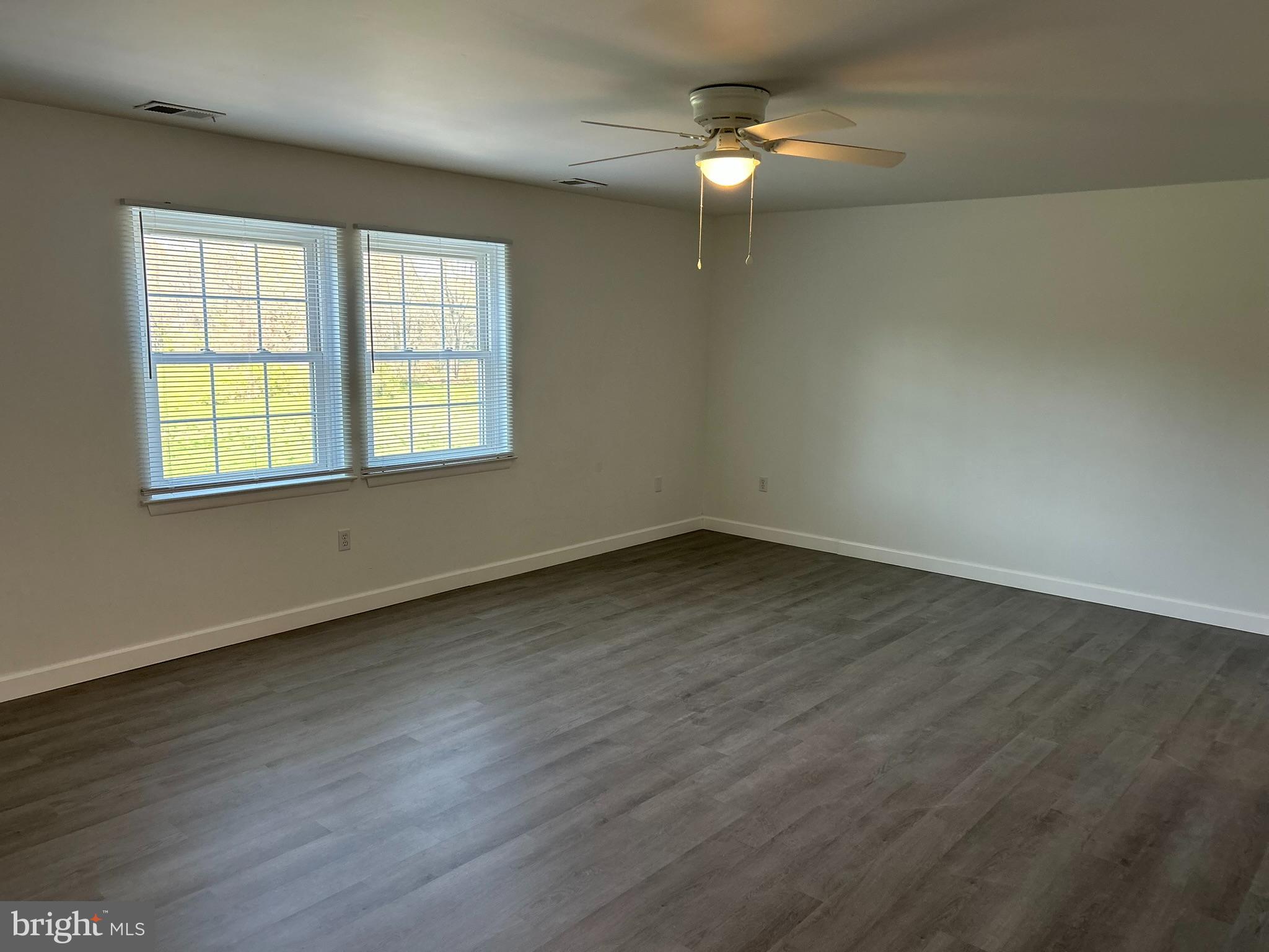 STONEY RIDGE - Residential Lease