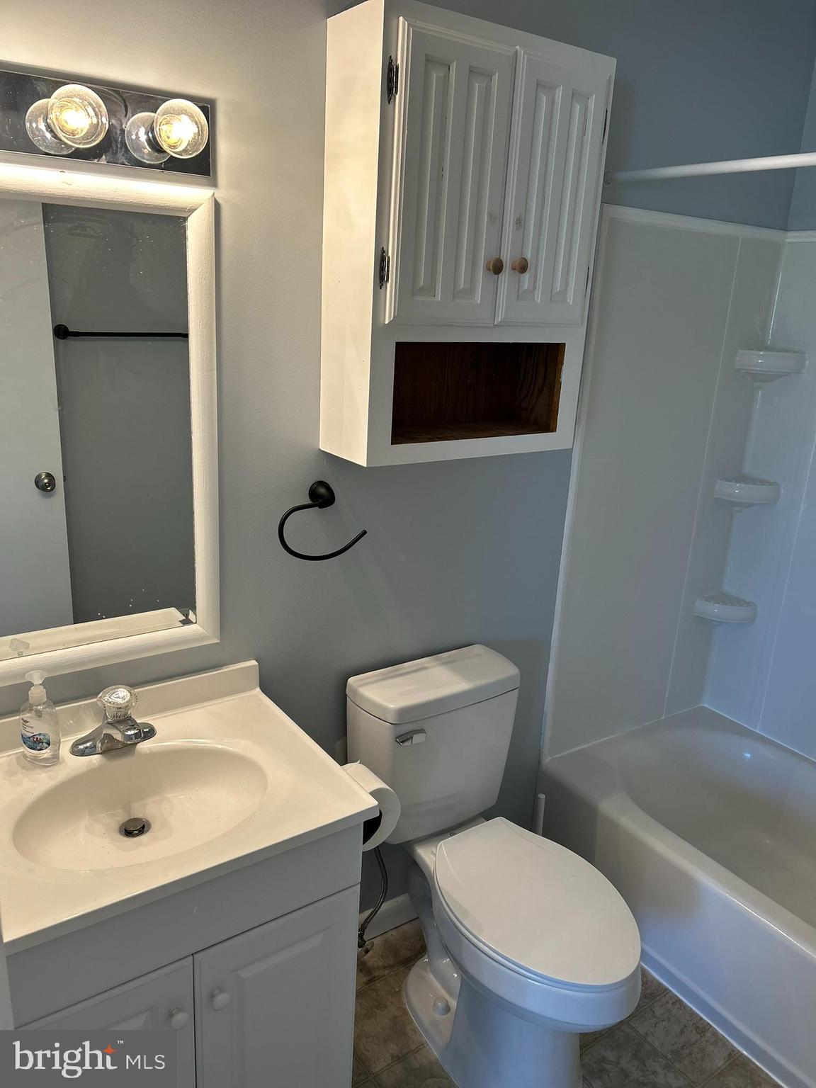 STONEY RIDGE - Residential Lease