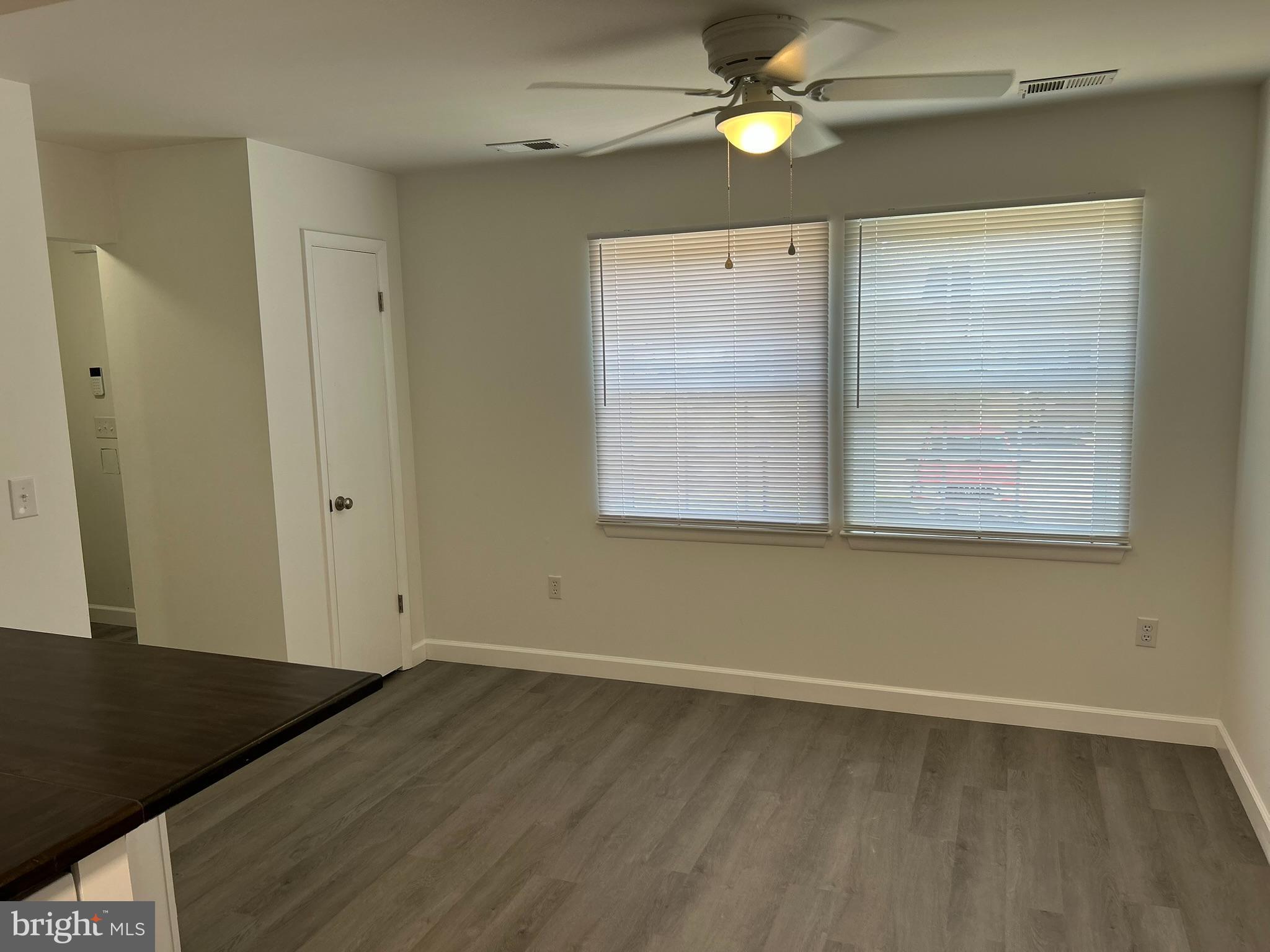 STONEY RIDGE - Residential Lease