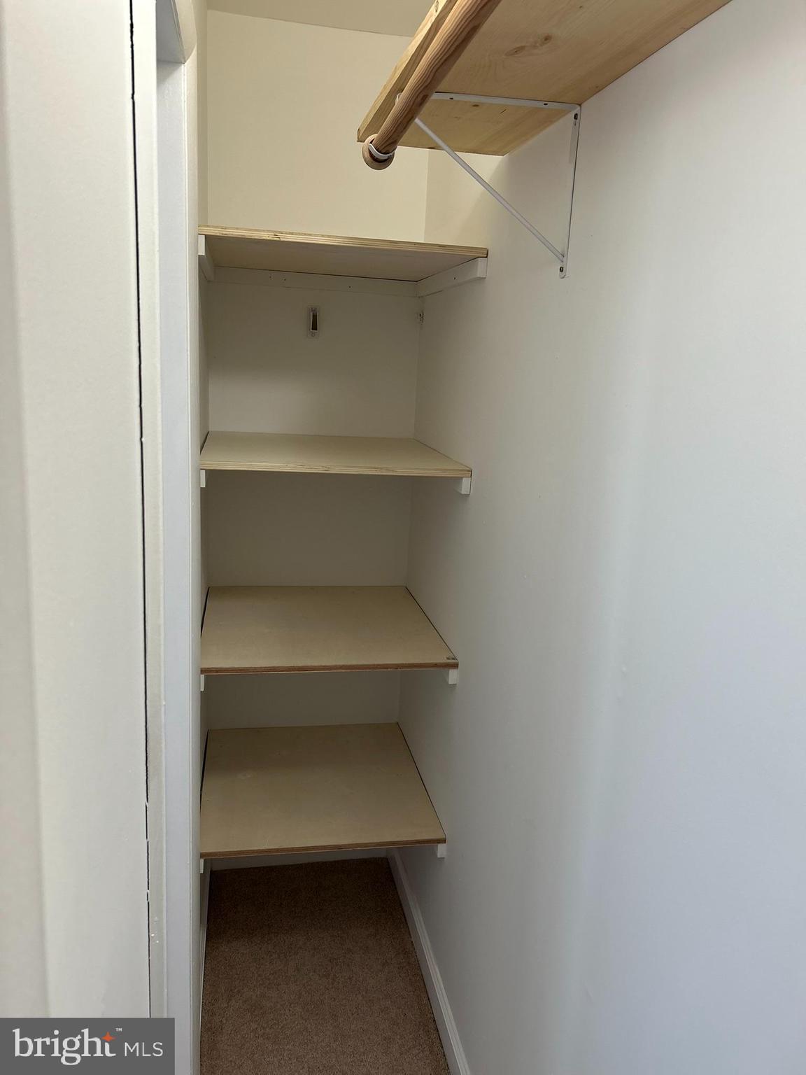 STONEY RIDGE - Residential Lease