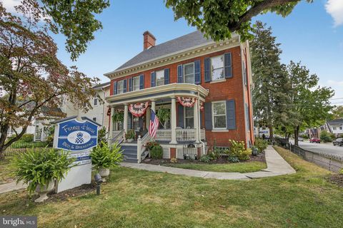 252 FREDERICK STREET HANOVER PA 17331