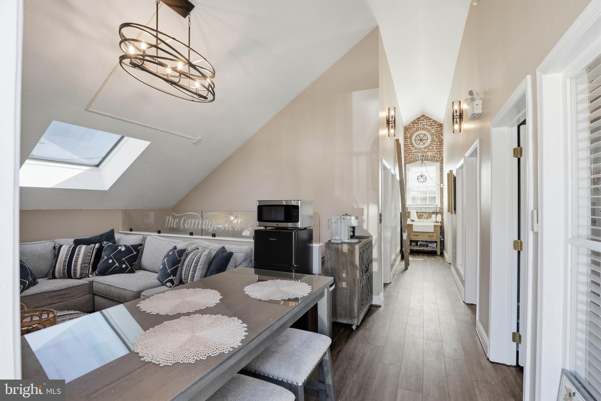 252 FREDERICK STREET