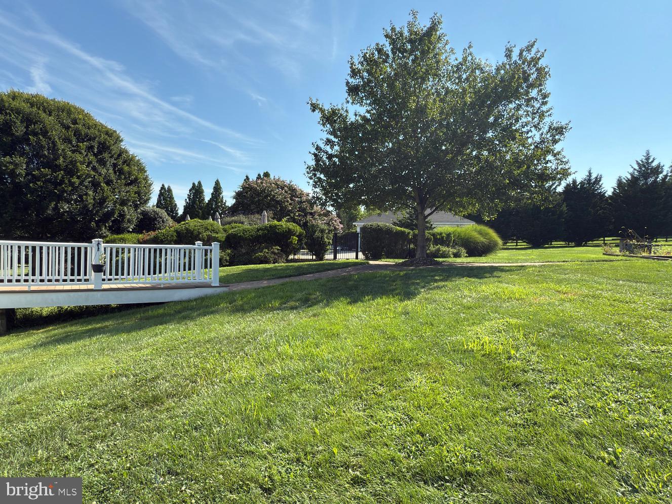 OAK KNOLL FARMS - Residential