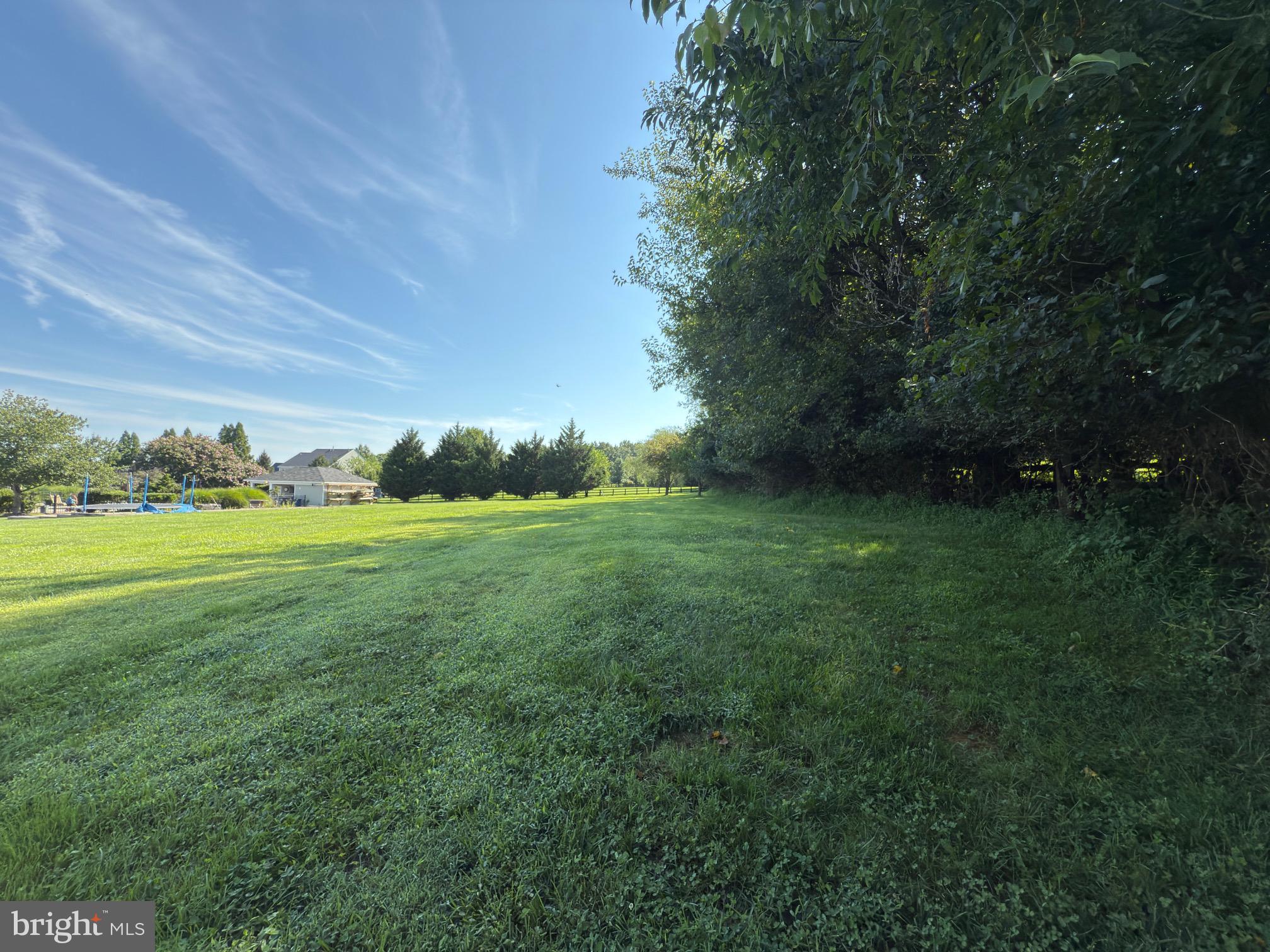 OAK KNOLL FARMS - Residential