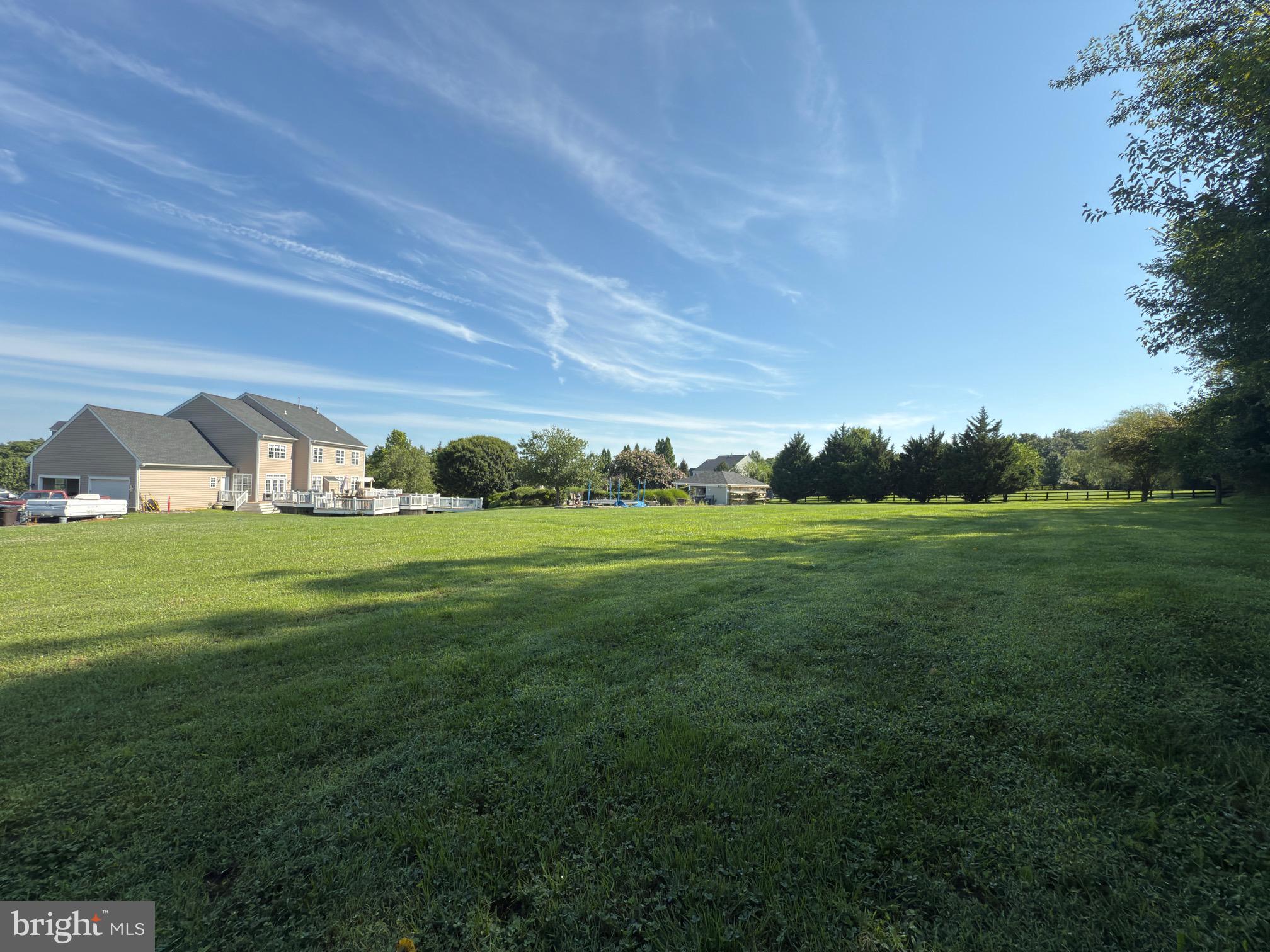 OAK KNOLL FARMS - Residential