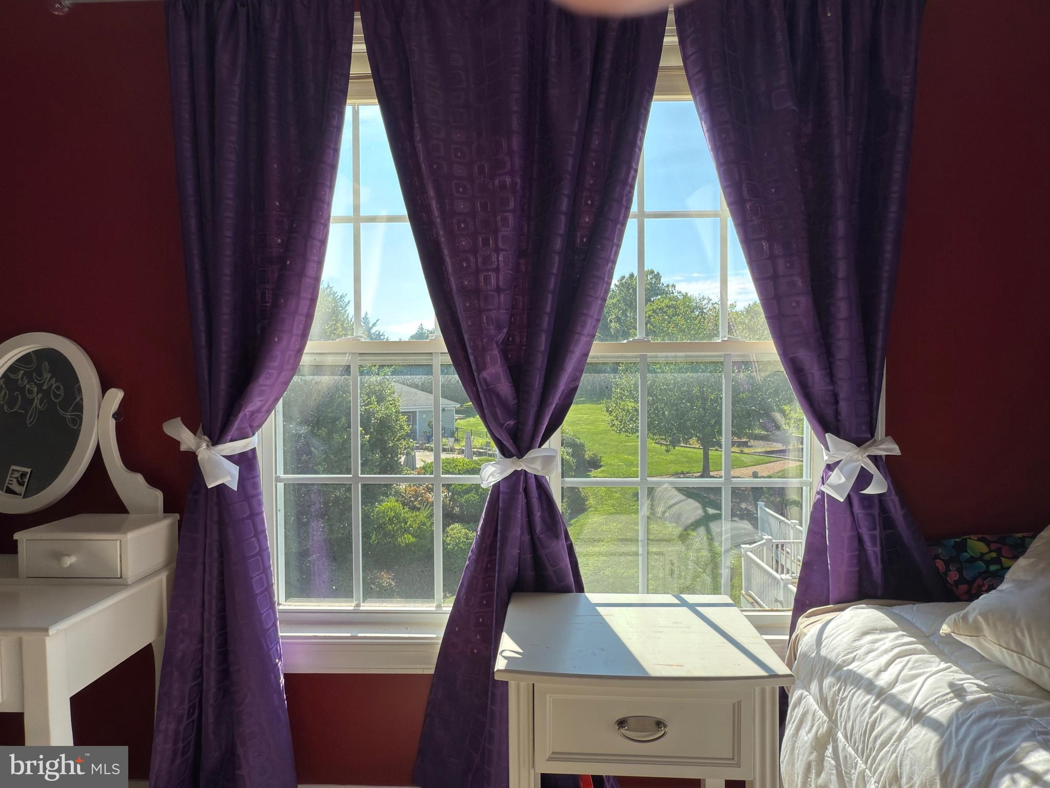 OAK KNOLL FARMS - Residential