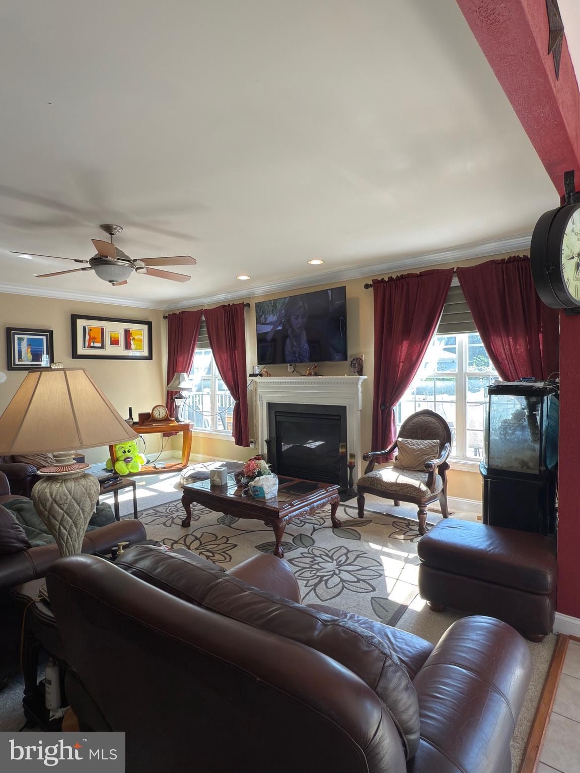 OAK KNOLL FARMS - Residential