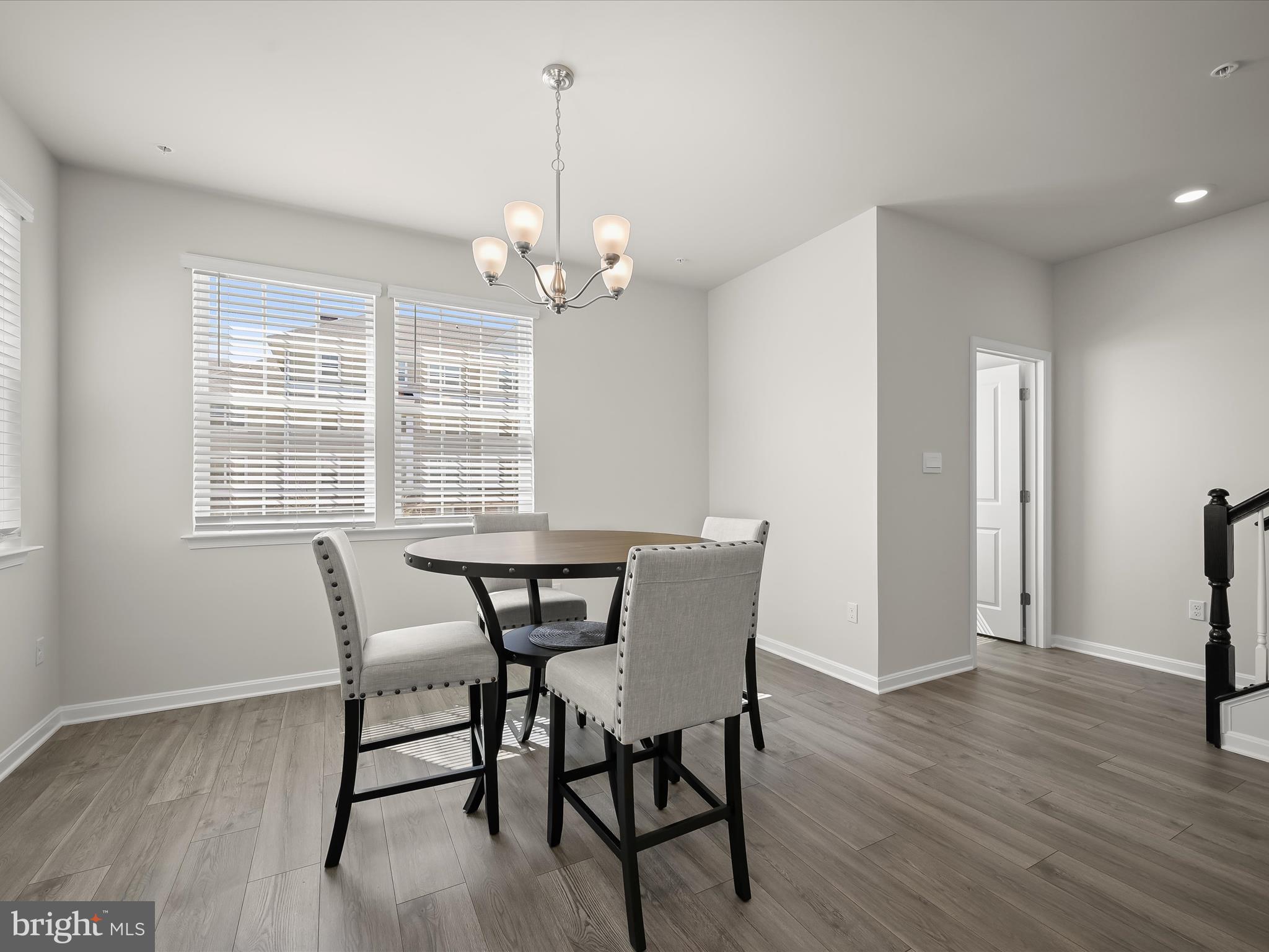 WOODYARD - Residential