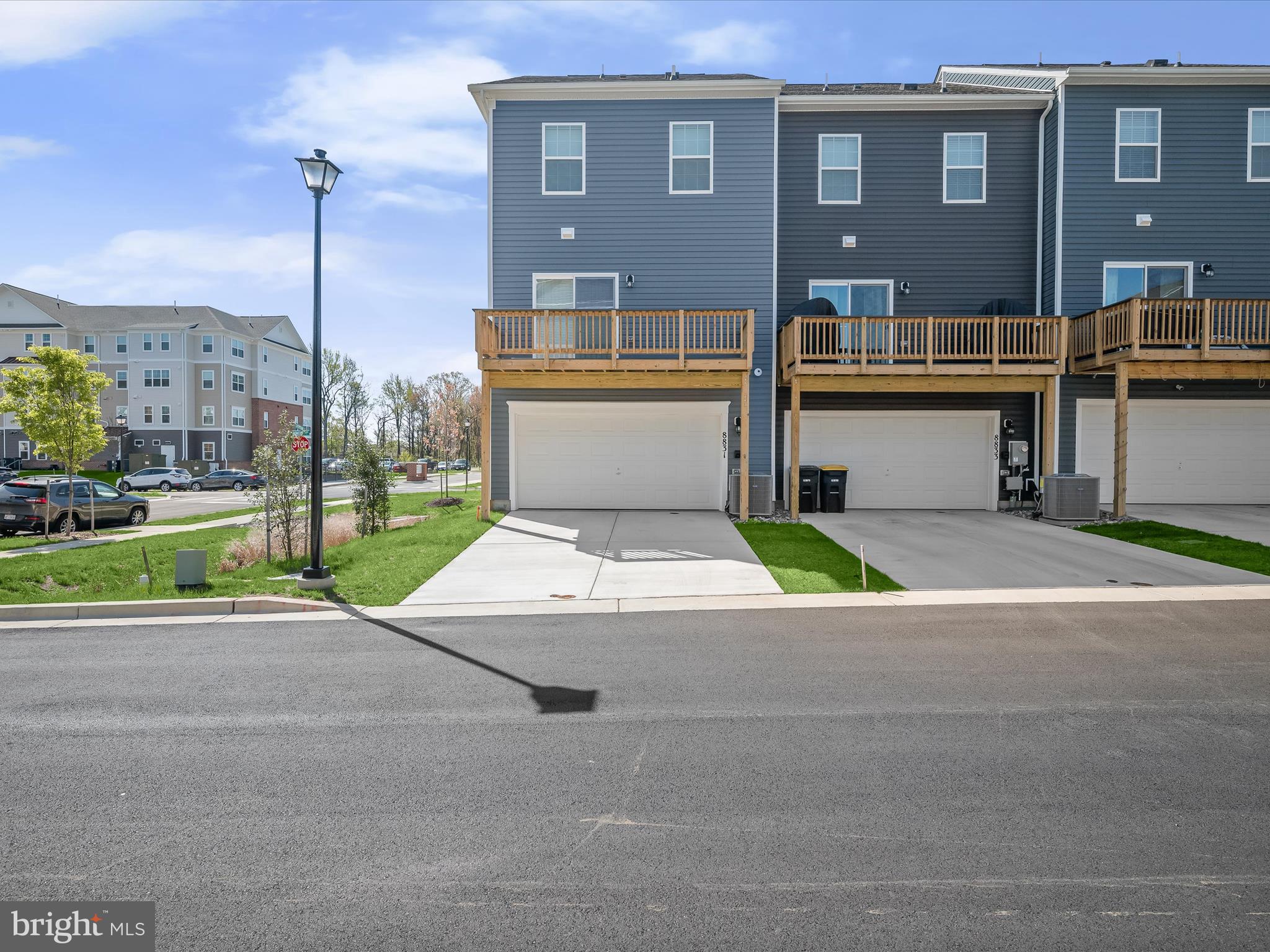 WOODYARD - Residential