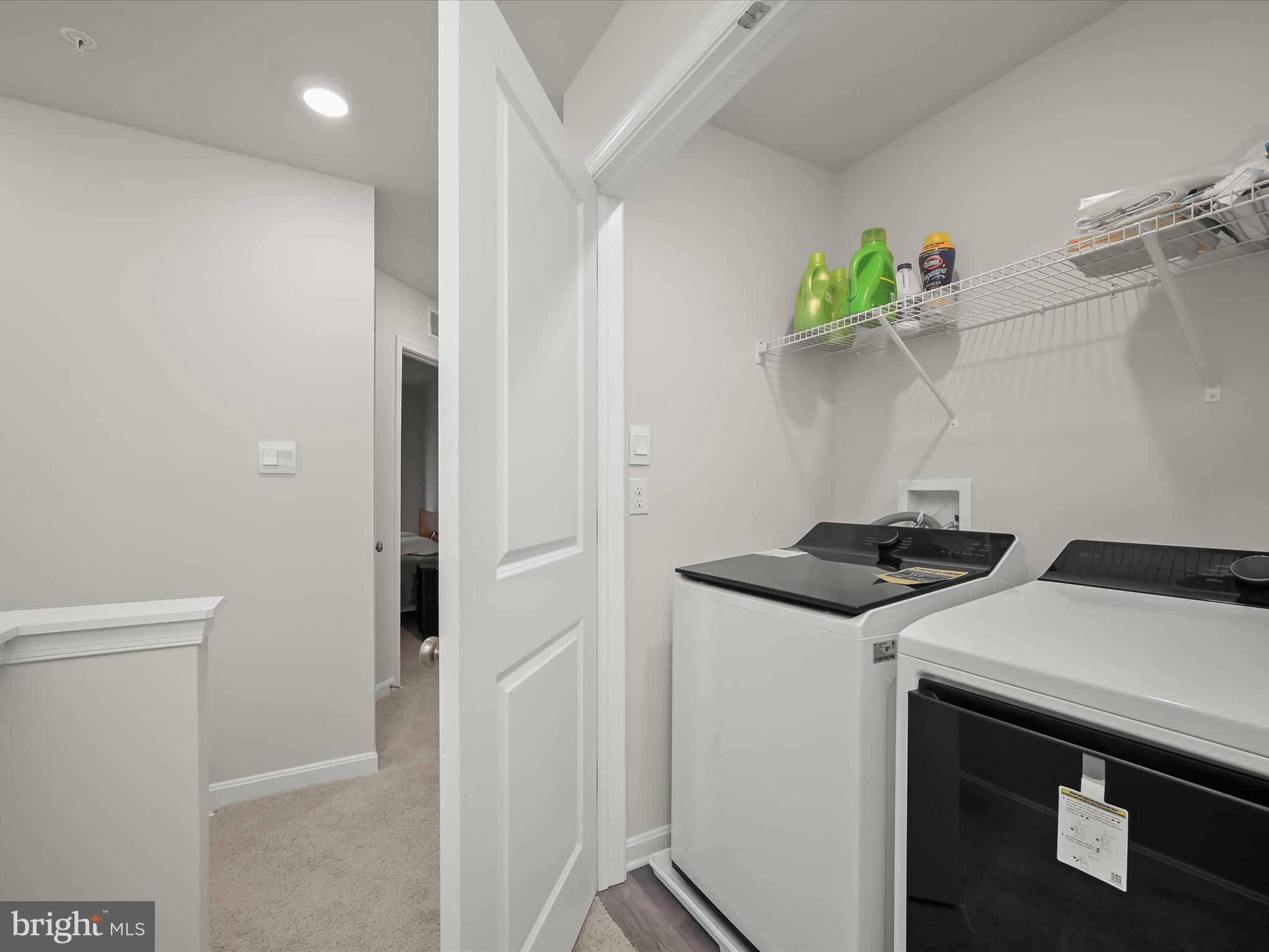 WOODYARD - Residential