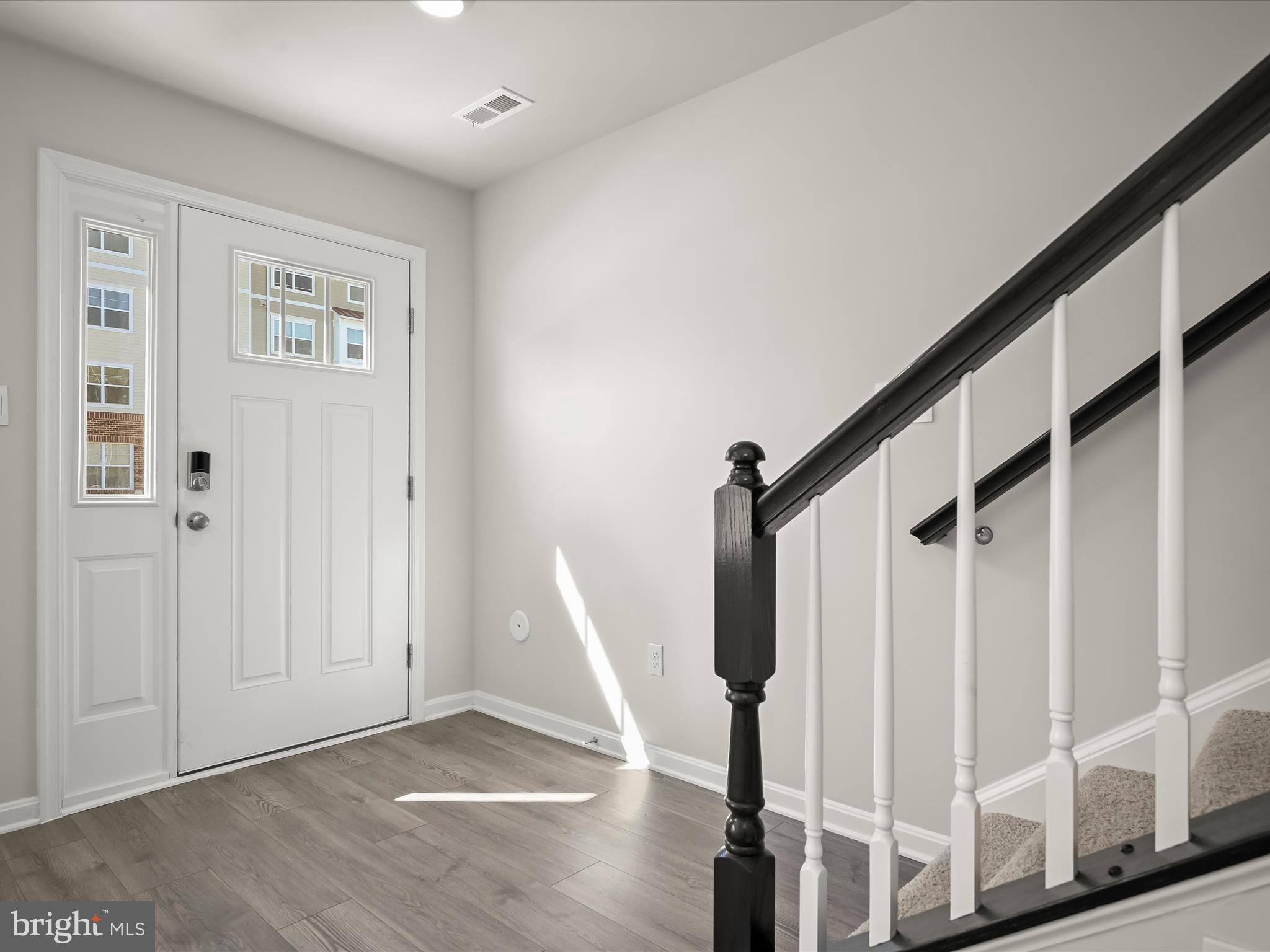 WOODYARD - Residential