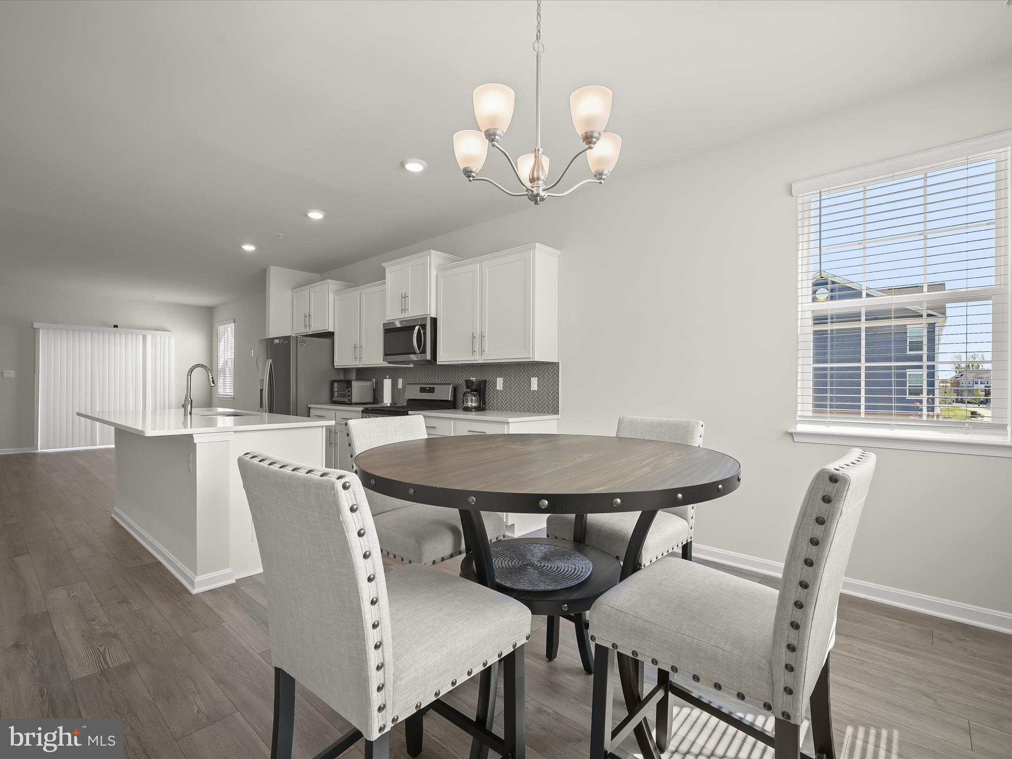 WOODYARD - Residential