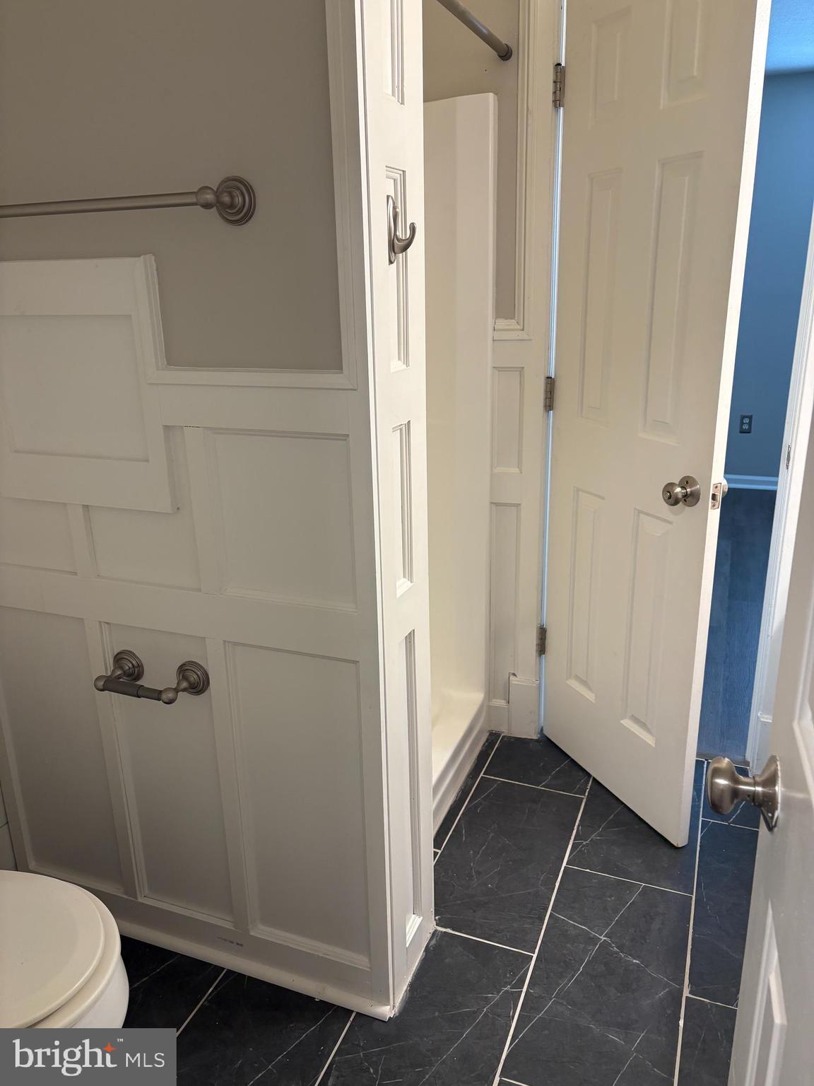 CEDAR LEE CONDOMINIUM - Residential