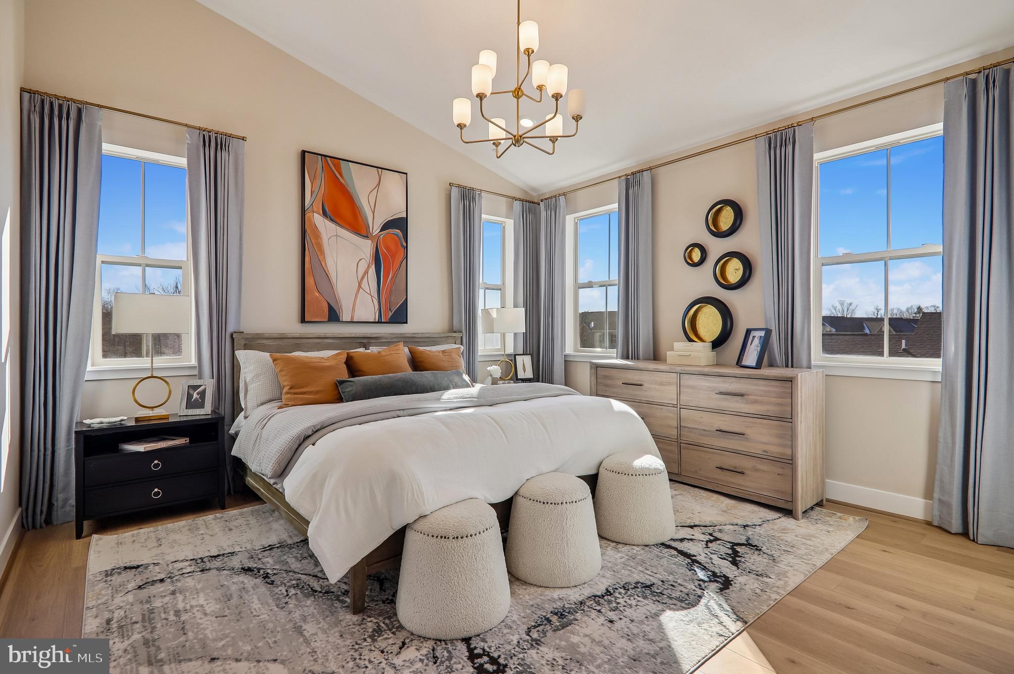 MANNING SQUARE TOWNS - Residential