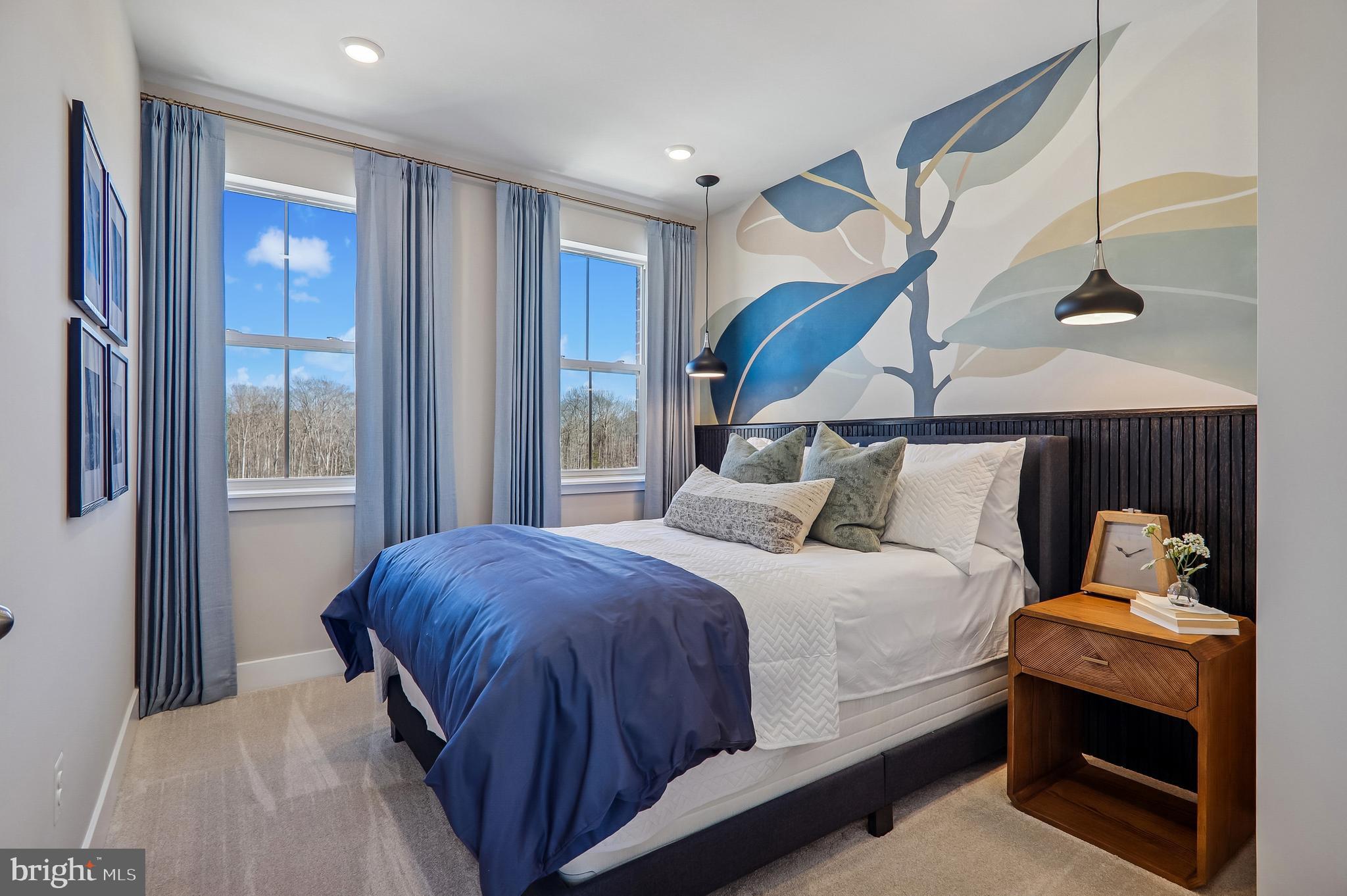 MANNING SQUARE TOWNS - Residential