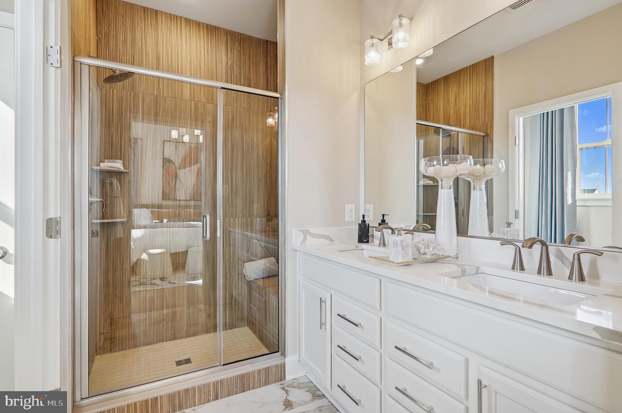 MANNING SQUARE TOWNS - Residential